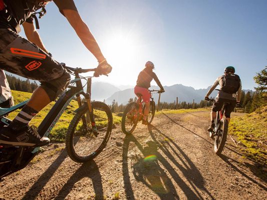 E-Bike Tour auf eigens ausgewiesenen Radwegen