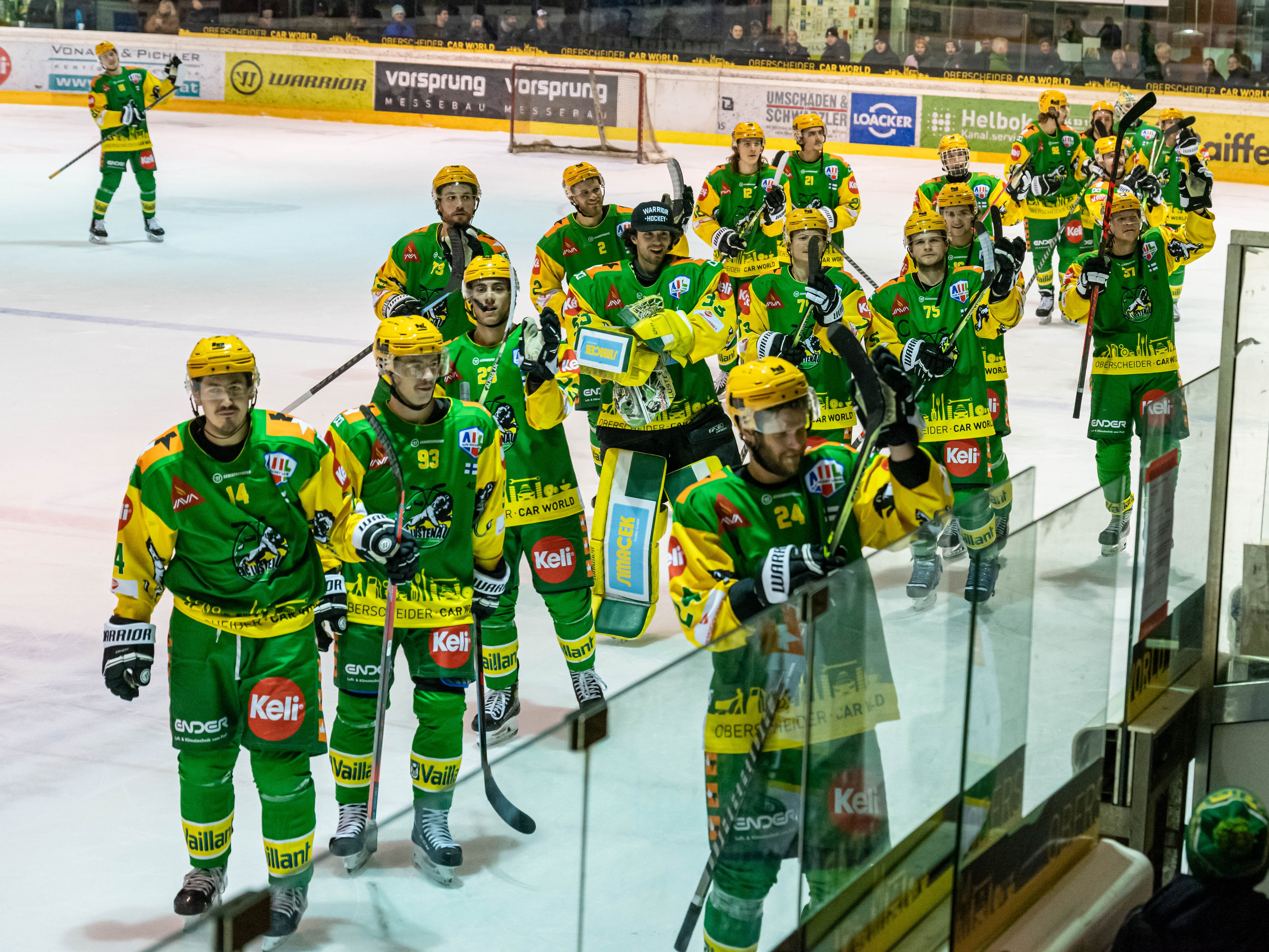 Die EHC Cracks hoffen auf eine tolle Stimmung in der Rheinhalle Lustenau