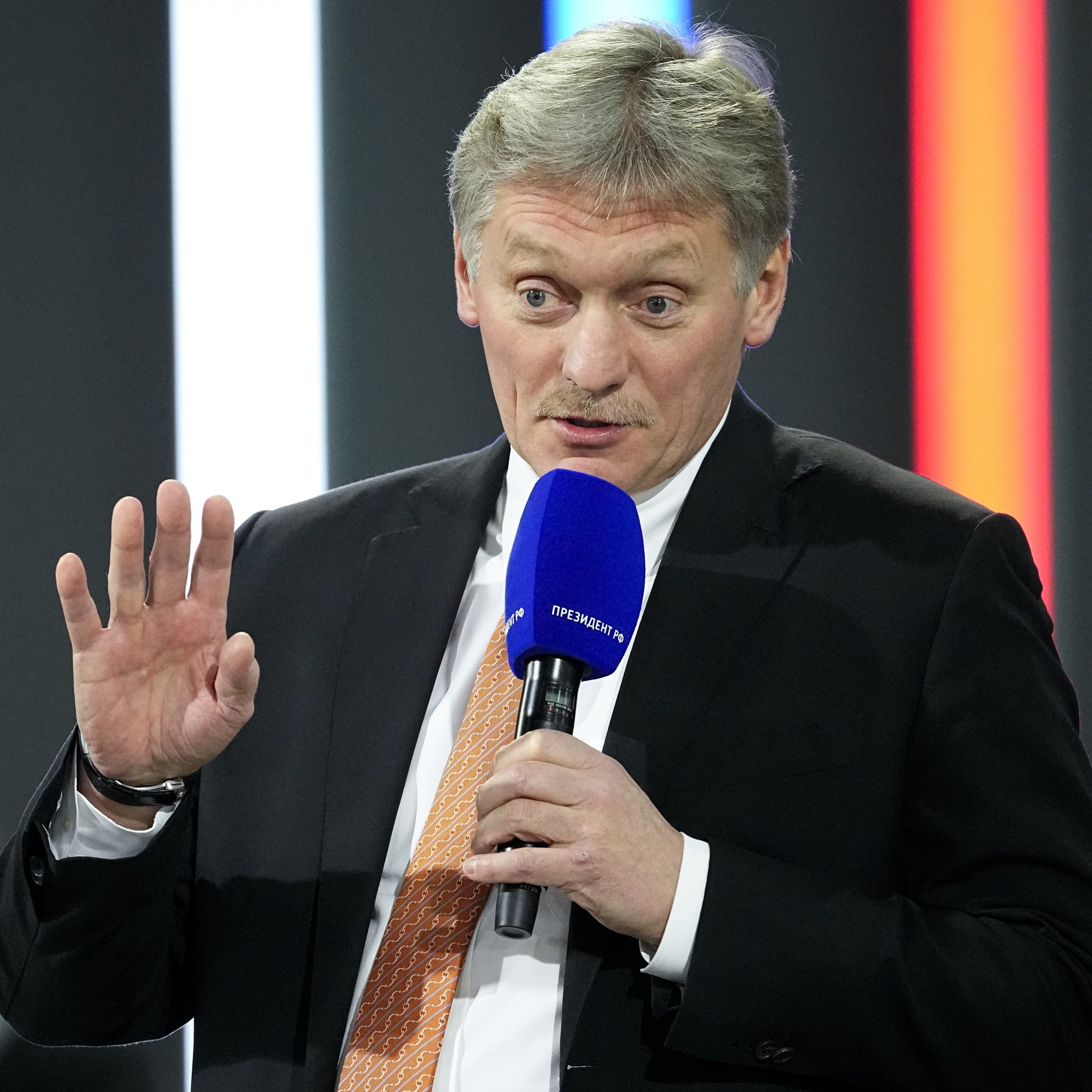 Russe Dmitri Peskow: Keine Bedingungen für Staatspleite.