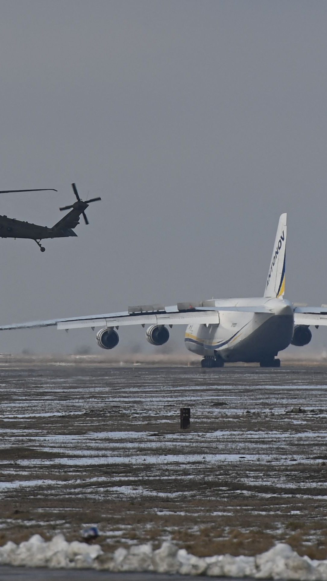 Antonov: das größte Flugzeug der Welt.