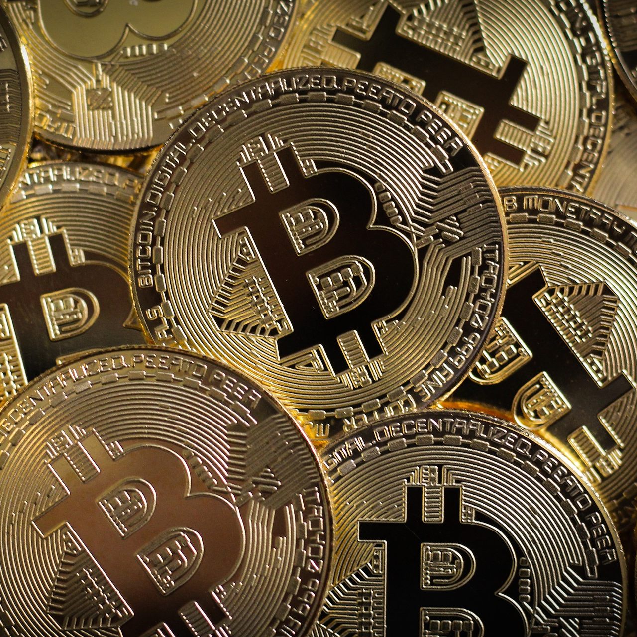 Bitcoin stieg auf den höchsten Stand seit Anfang März.