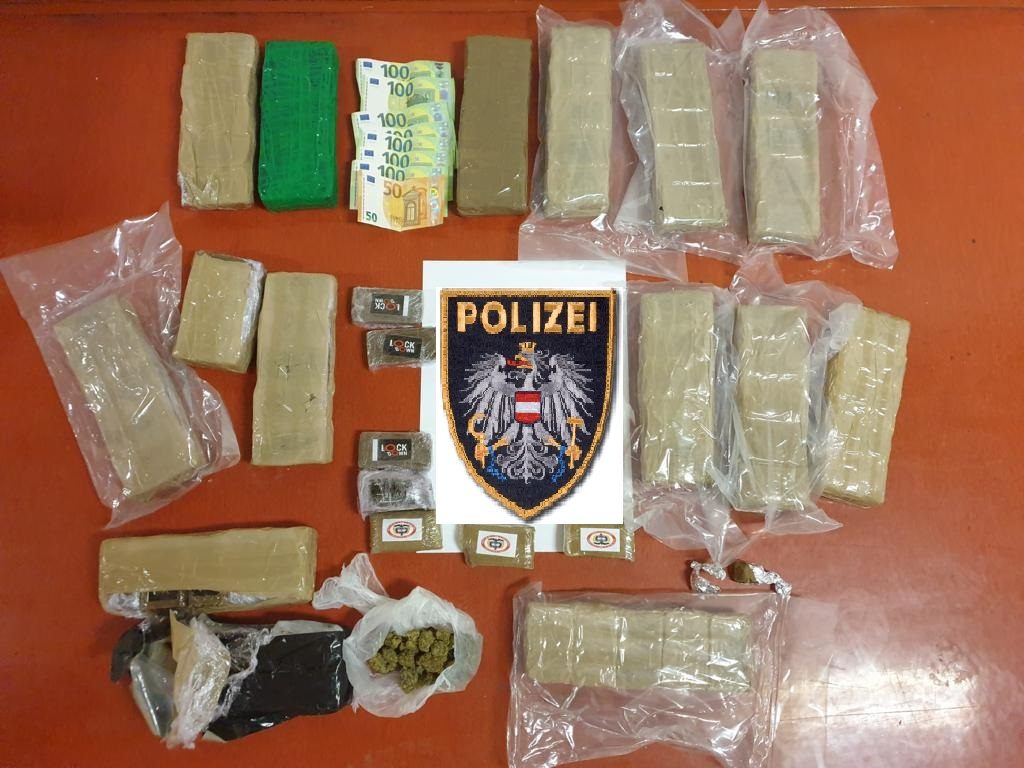 Die sichergestellten Drogen der Dealer vom Keplerplatz Die sichergestellten Drogen der Dealer vom Keplerplatz