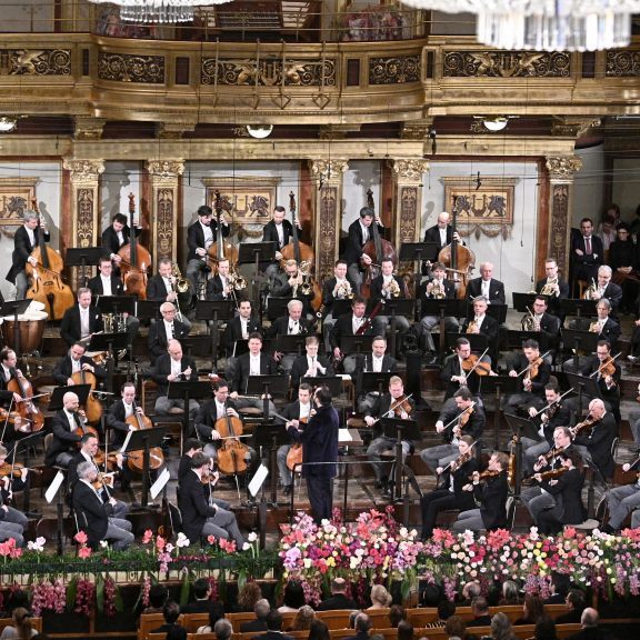 100.000 Euro als Soforthilfe: Ein "Zeichen der Solidarität" mit der Ukraine von den Wiener Philharmonikern