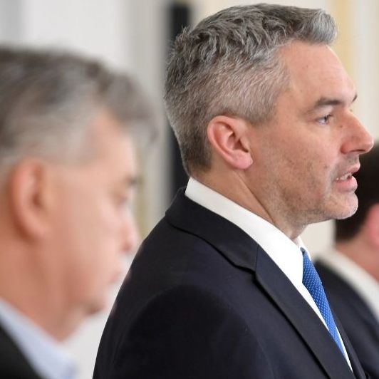 Nehammer und Kogler zur Situation in der Ukraine.