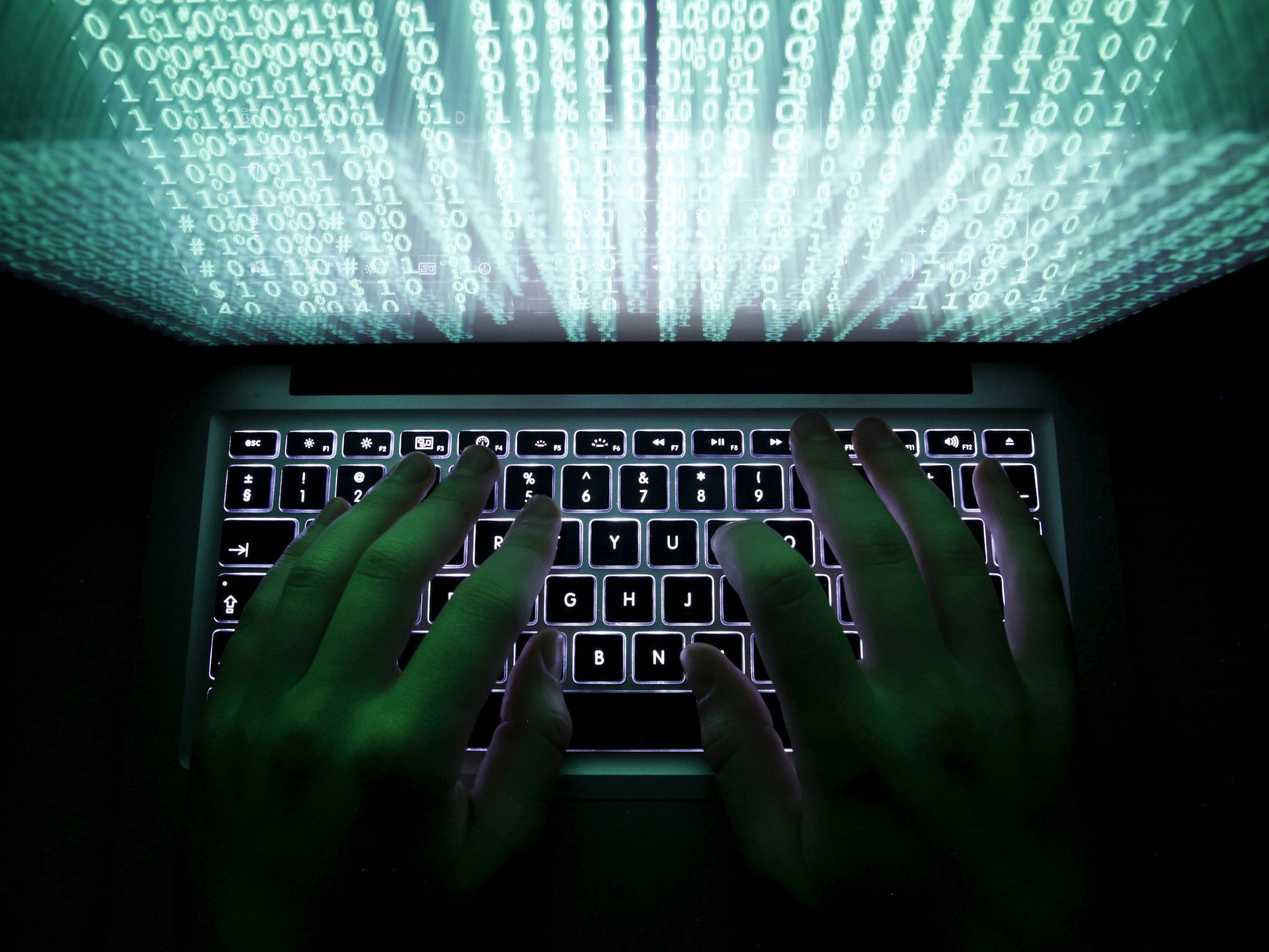 Sicherheitsexperten warnen vor russischen Cyberattacken auf westliche Einrichtungen.