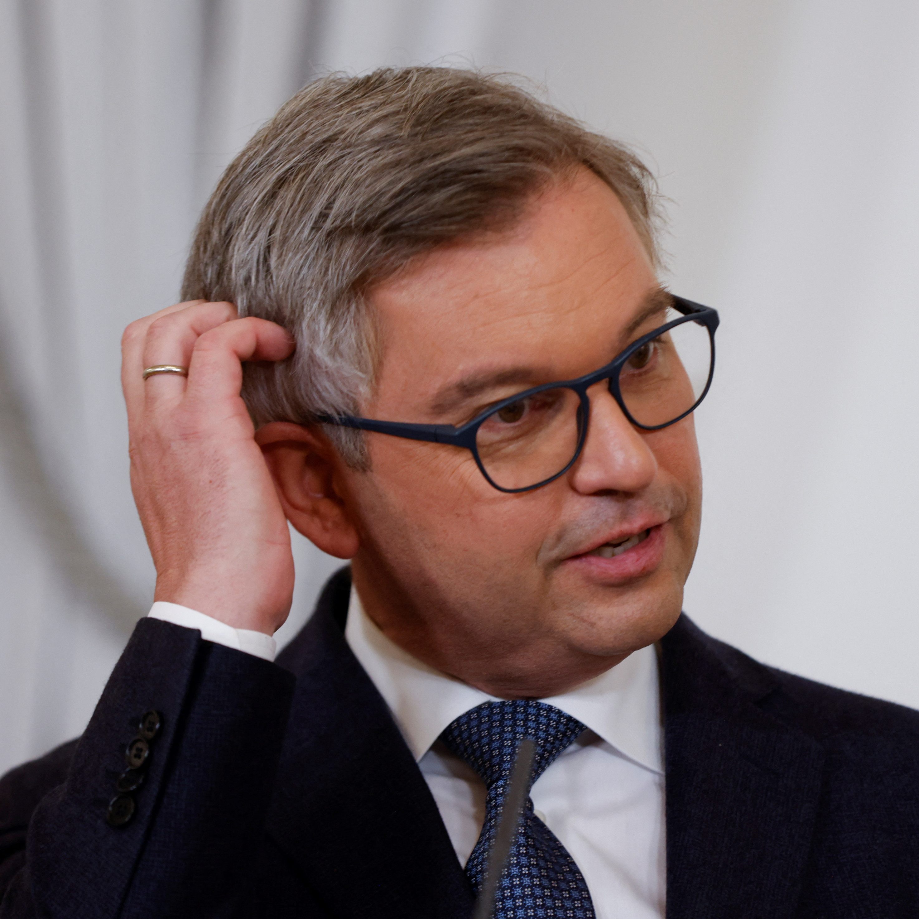 Die Anpassung des Budgets wurde im Ministerrat beschlossen.