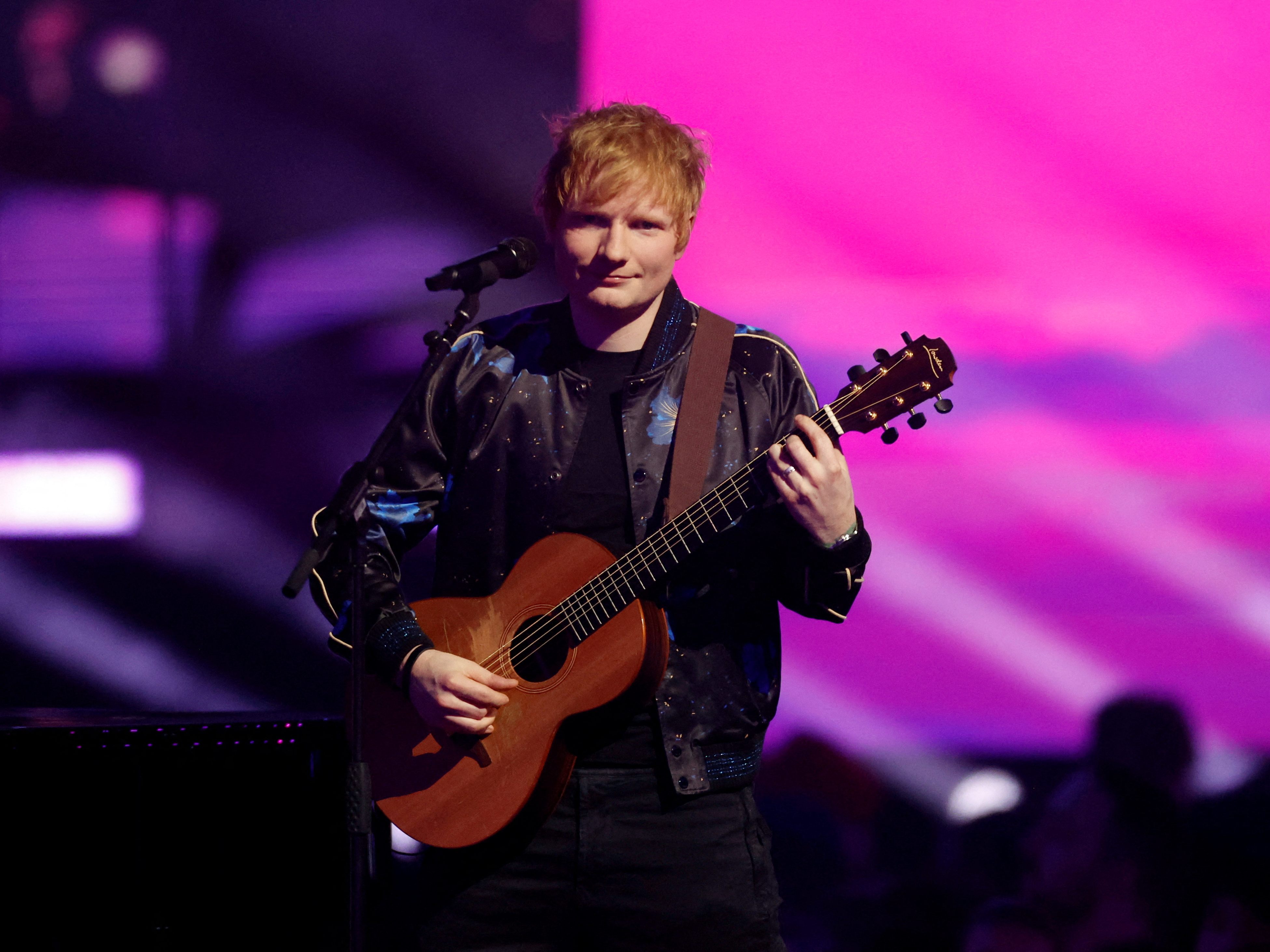 Das Video von Ed Sheeran wurde in den Straßen Kiews kurz vor Kriegsbeginn gedreht. Das Video von Ed Sheeran wurde in den Straßen Kiews kurz vor Kriegsbeginn gedreht.