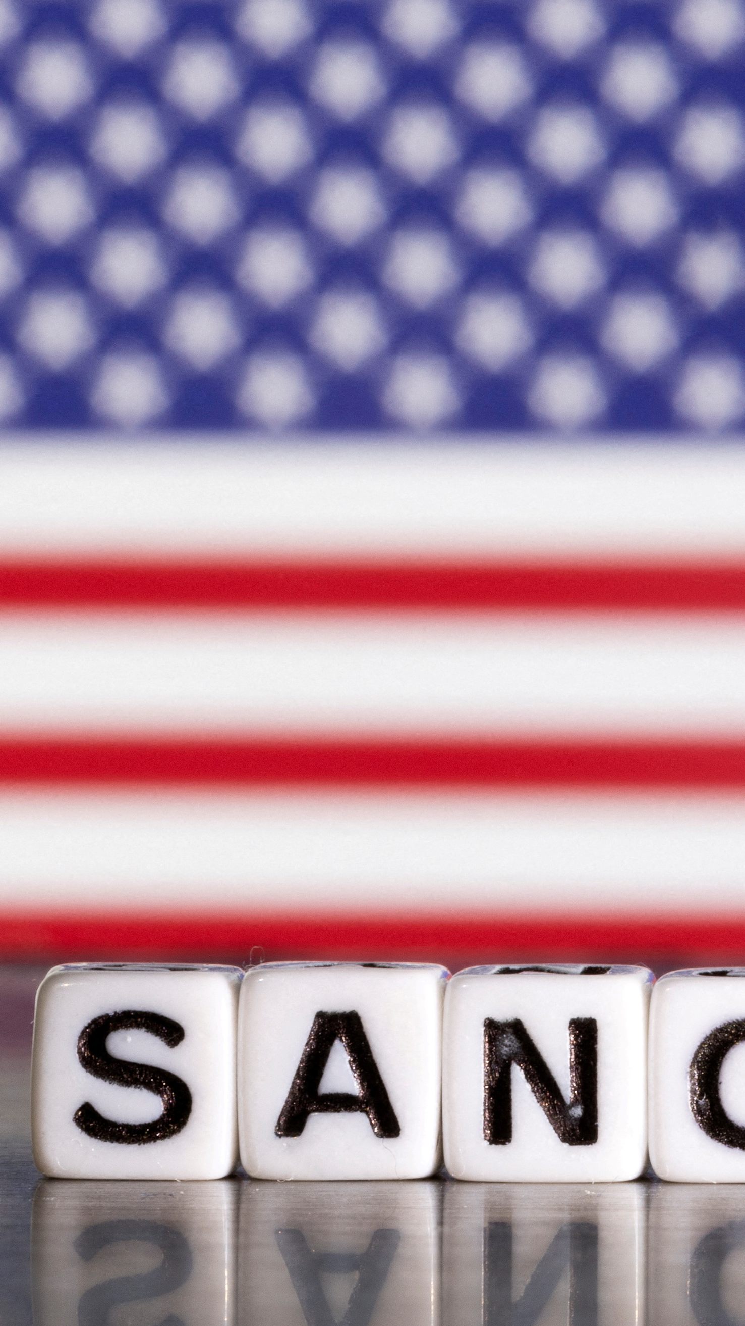 Die USA kündigten Sanktionen gegen Putins und Lawrows Kinder an.