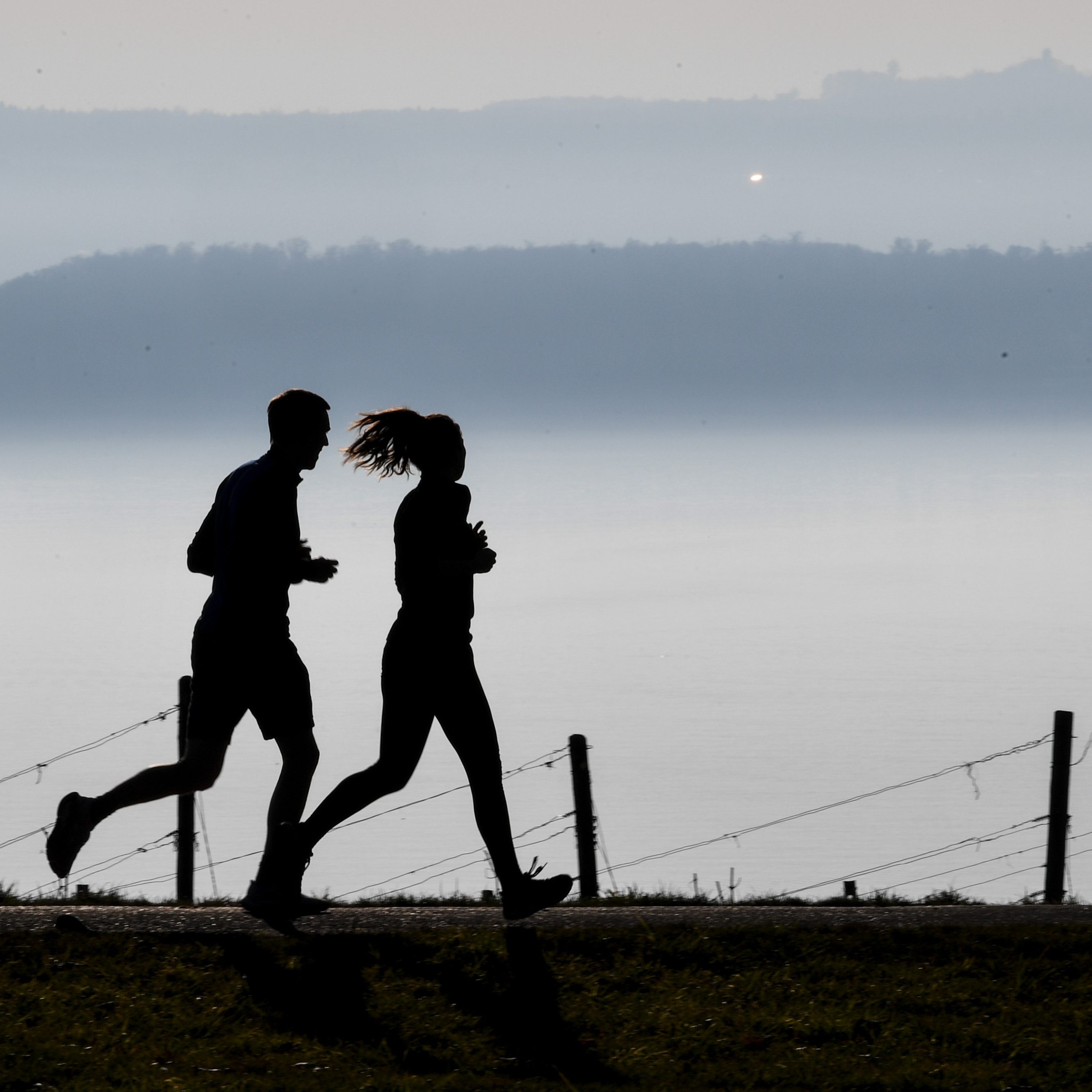 So lange sollte man nach einer Omikron-Infektion mit dem Sport warten.