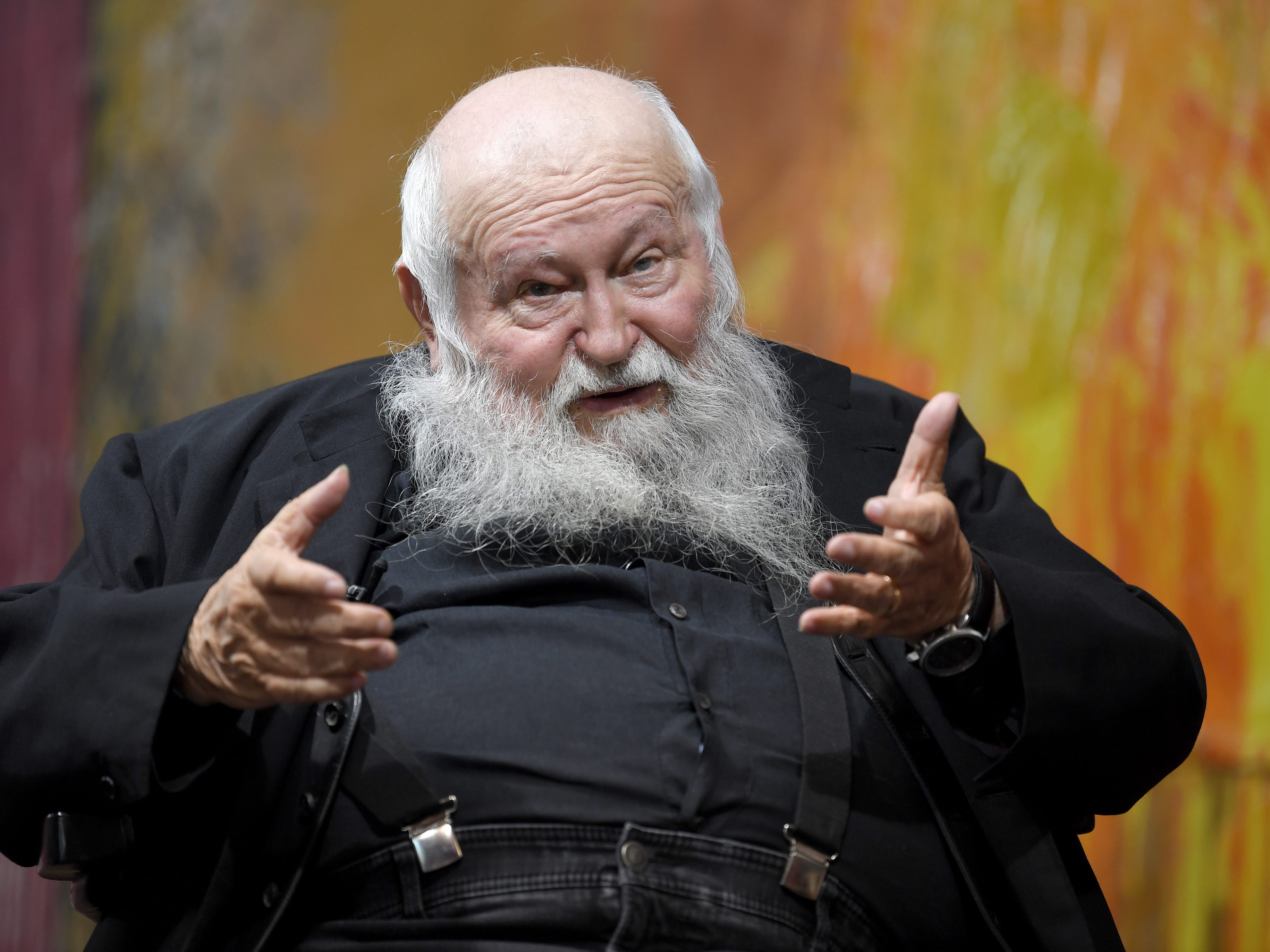 Der Aktionskünstler Hermann Nitsch ist im Alter von 83 Jahren gestorben Der Aktionskünstler Hermann Nitsch ist im Alter von 83 Jahren gestorben