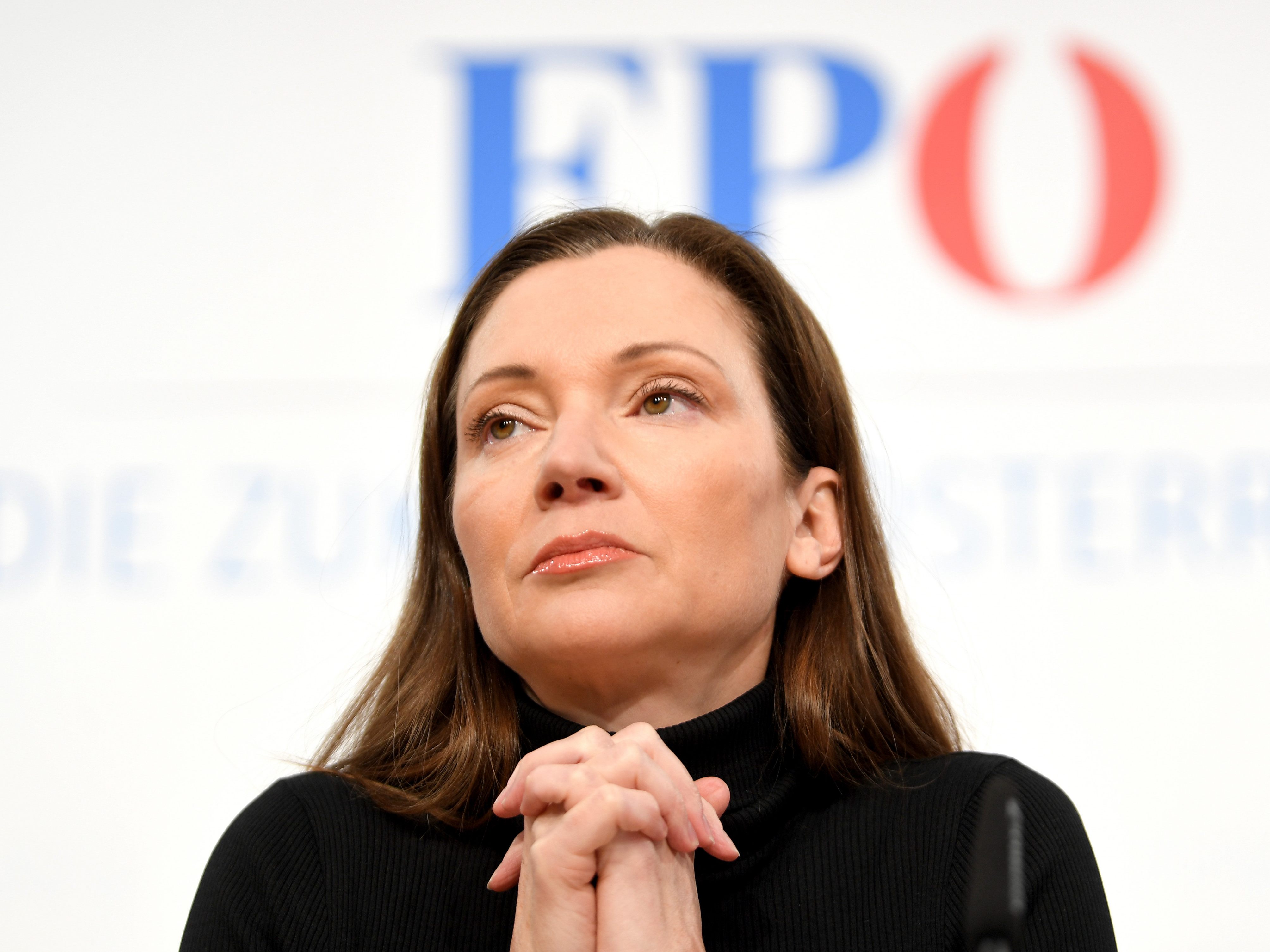 Die VfGH-Entscheidung zum ersten Corona-Lockdown für Ungeimpfte ist Thema bei der FPÖ. Die VfGH-Entscheidung zum ersten Corona-Lockdown für Ungeimpfte ist Thema bei der FPÖ.