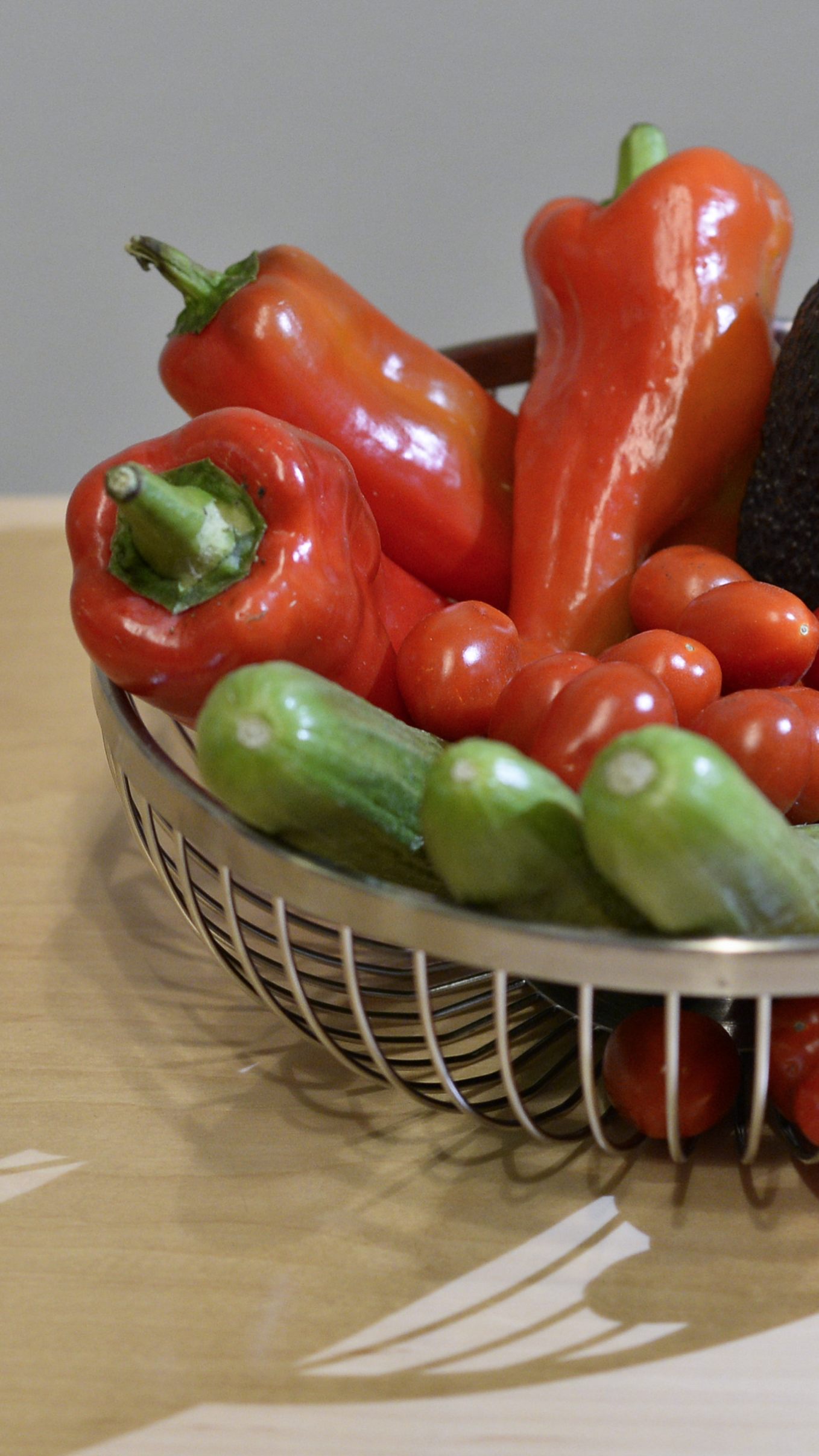 Gemüse sollte bei Margen-Darm-Beschwerden nur gekocht und nicht roh verzehrt werden.