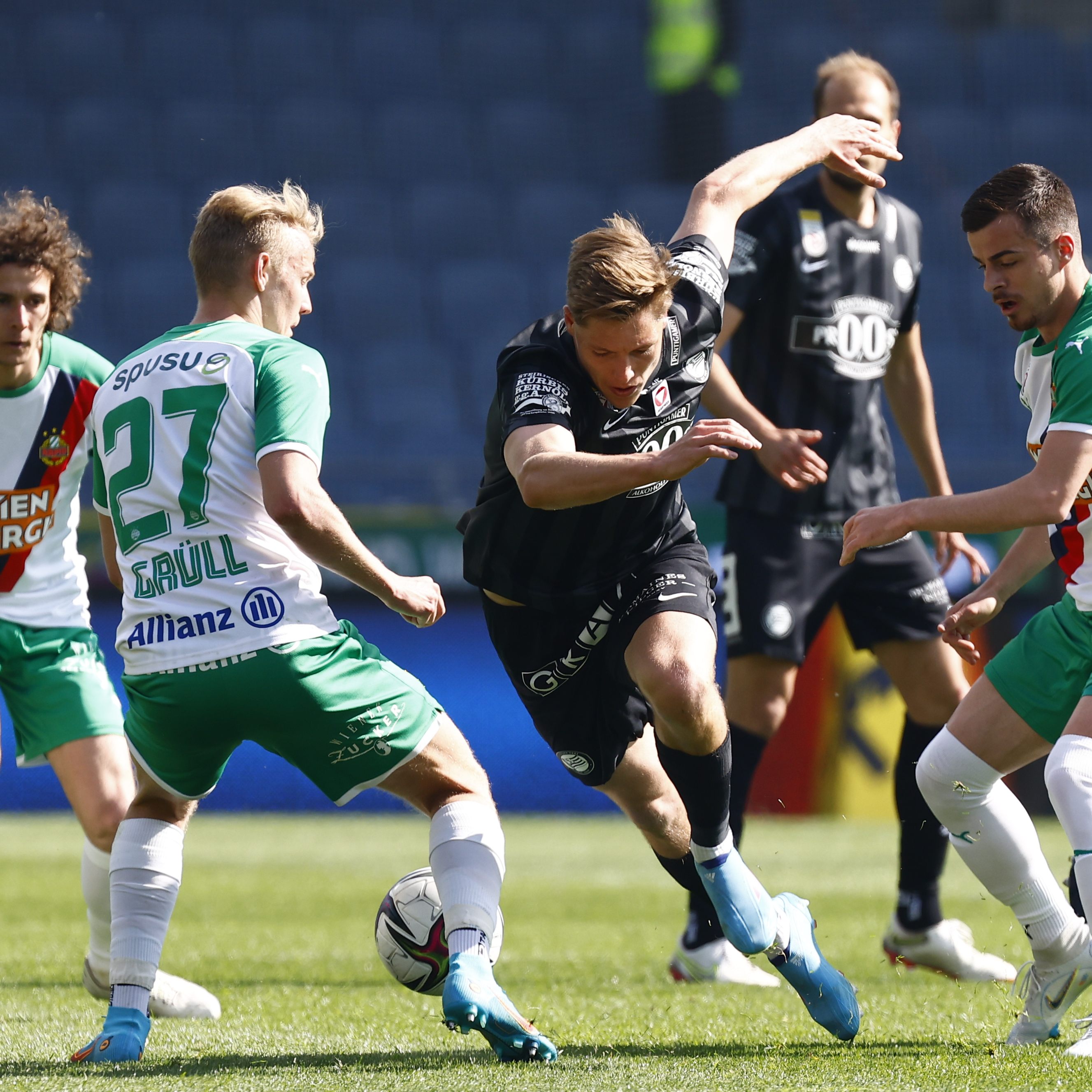 Sturm auf "Vize-Meister"-Kurs: 2:1 gegen Rapid Wien.