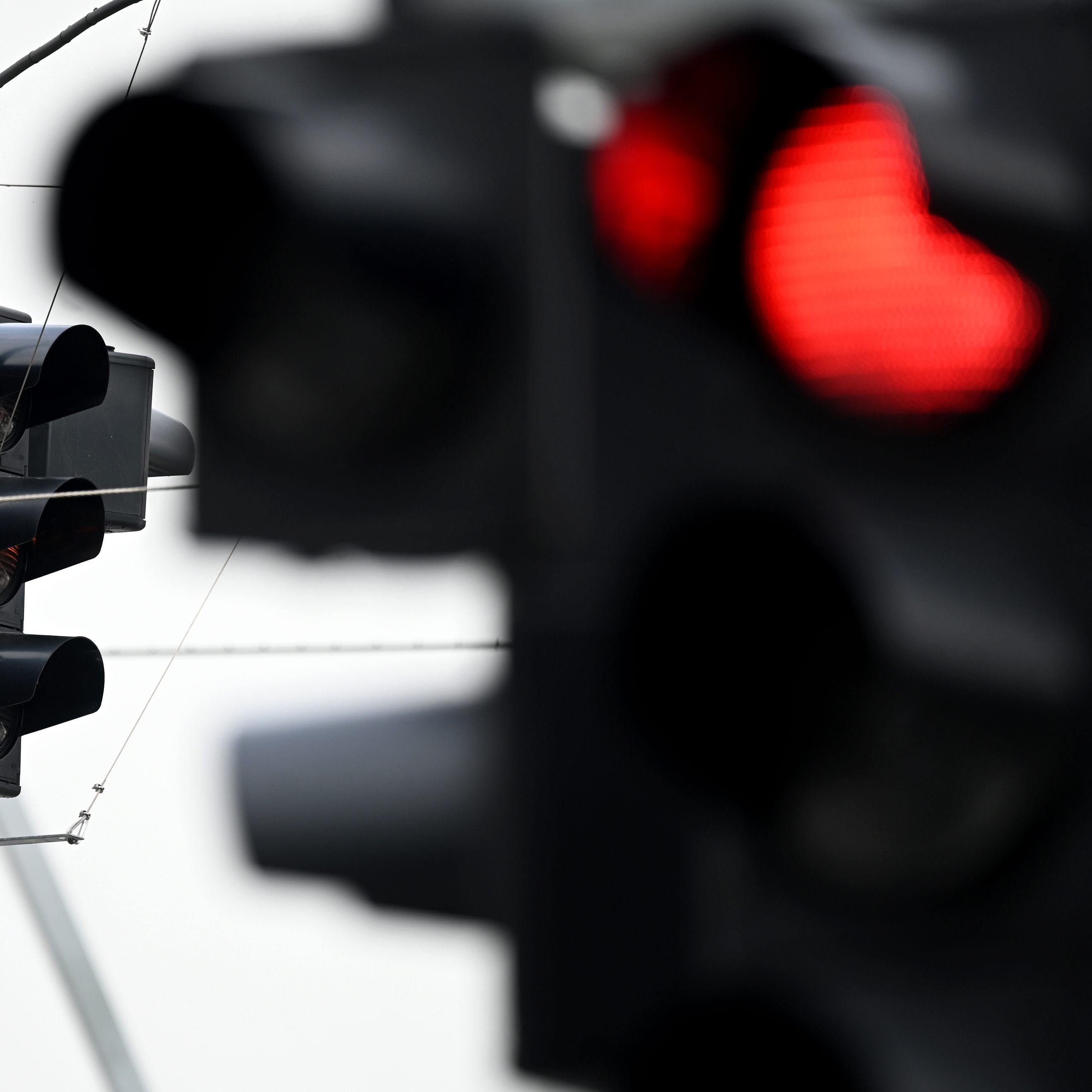 Die Corona-Ampel steht in Österreich auch weiterhin auf rot.