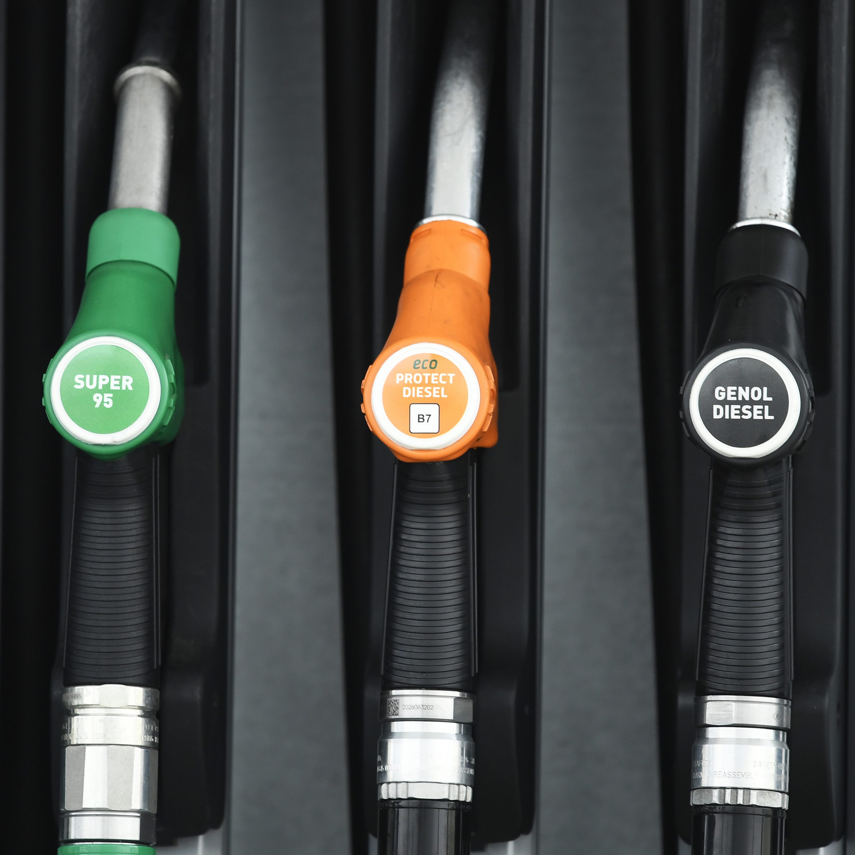 Die Ölpreise blieben zu Wochenbeginn stabil.