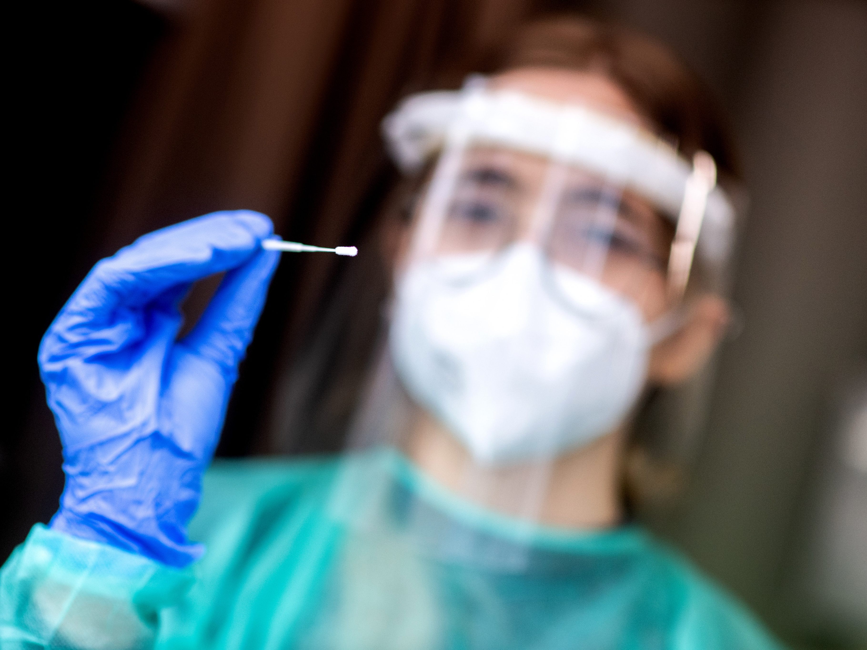 Die gratis Corona-PCR-Tests gibt es in Zukunft auch wieder in Wiens Apotheken. Die gratis Corona-PCR-Tests gibt es in Zukunft auch wieder in Wiens Apotheken.