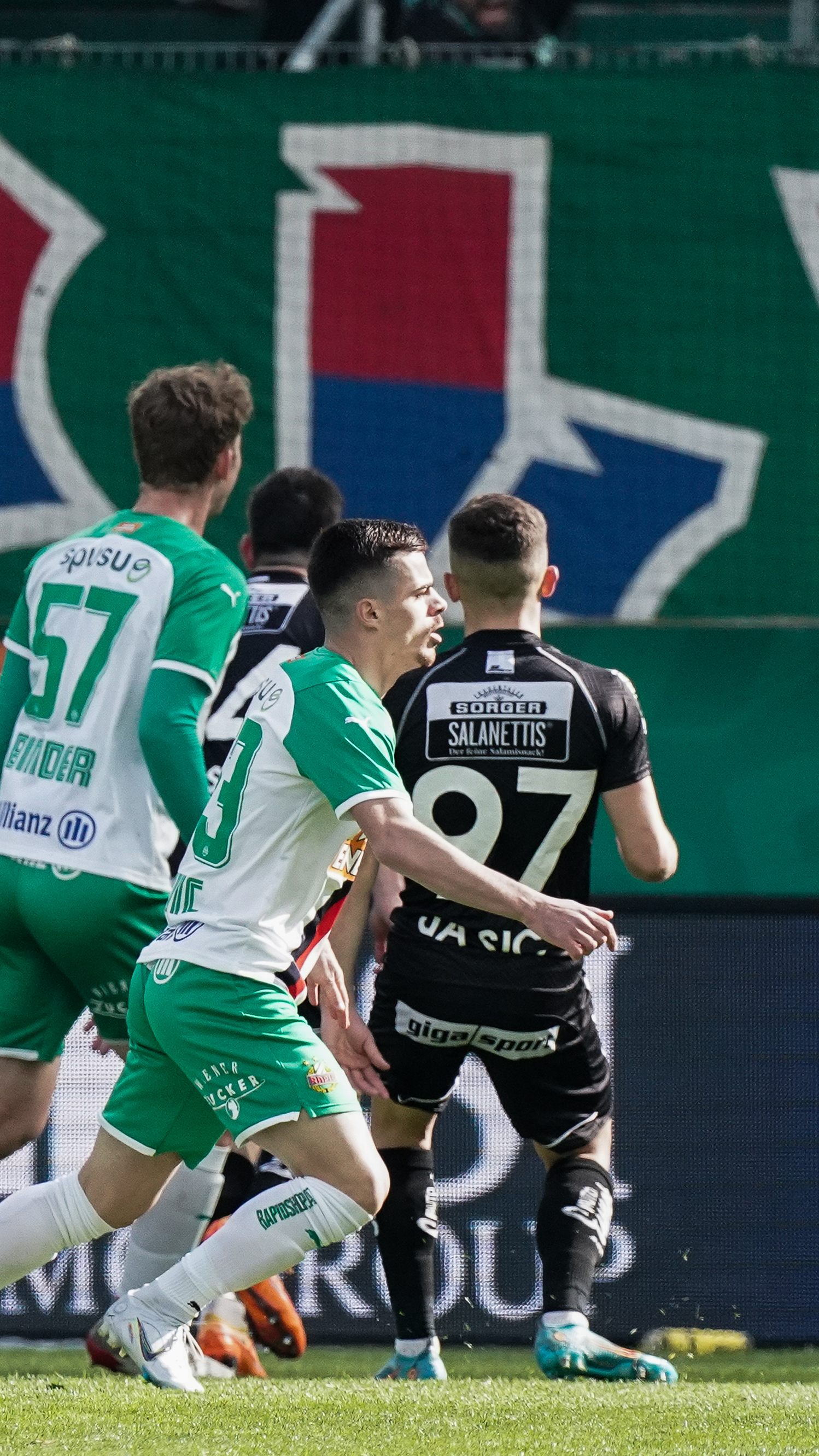 Dragoljub Savic schoss im April für Rapid Wien das Siegestor gegen den WAC. Sein Vertrag wurde verlängert.