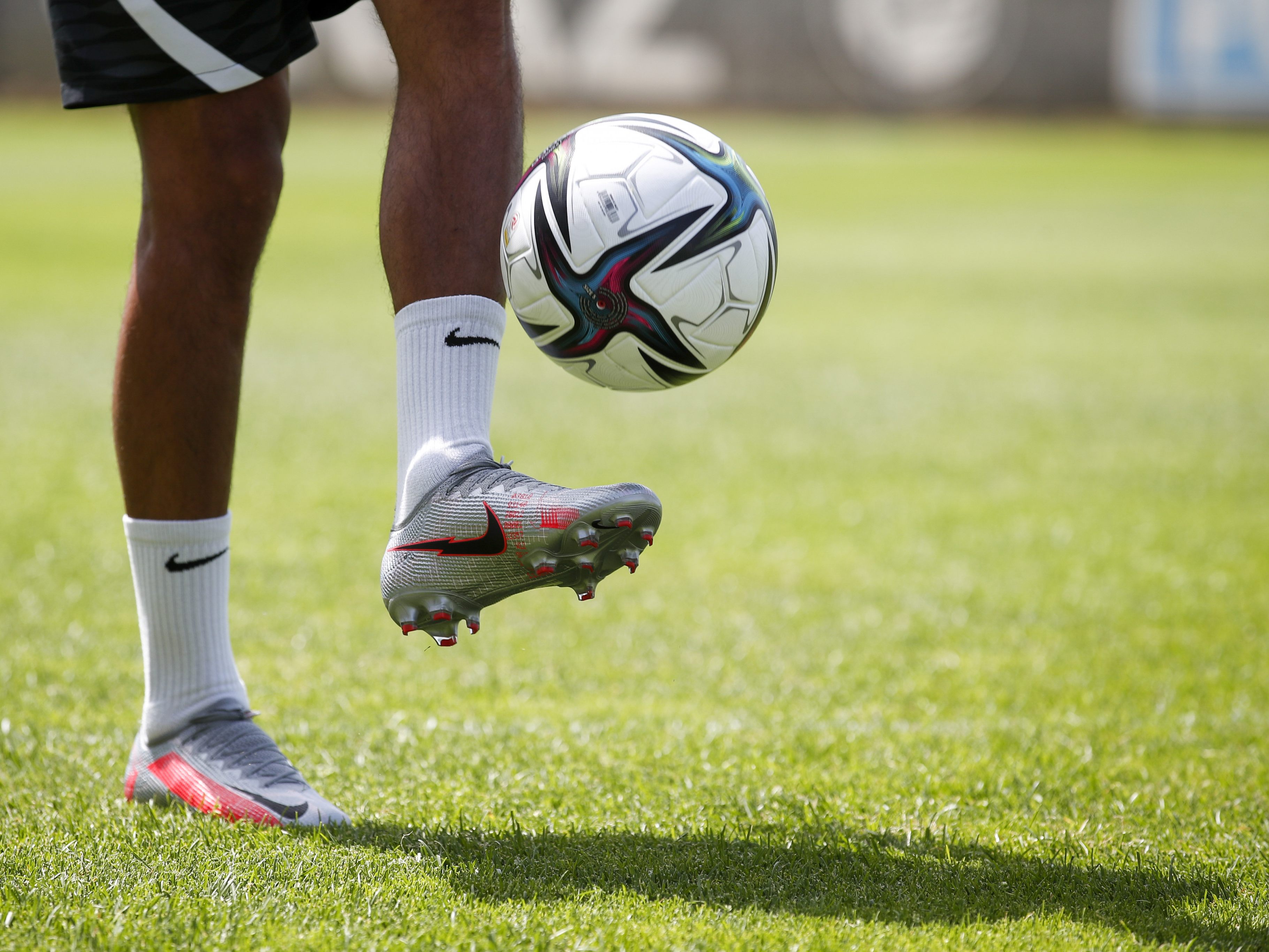 Auf FIFA+ gibt es ab Dienstag bis Ende 2022 zahlreiche Fußball-Matches live.