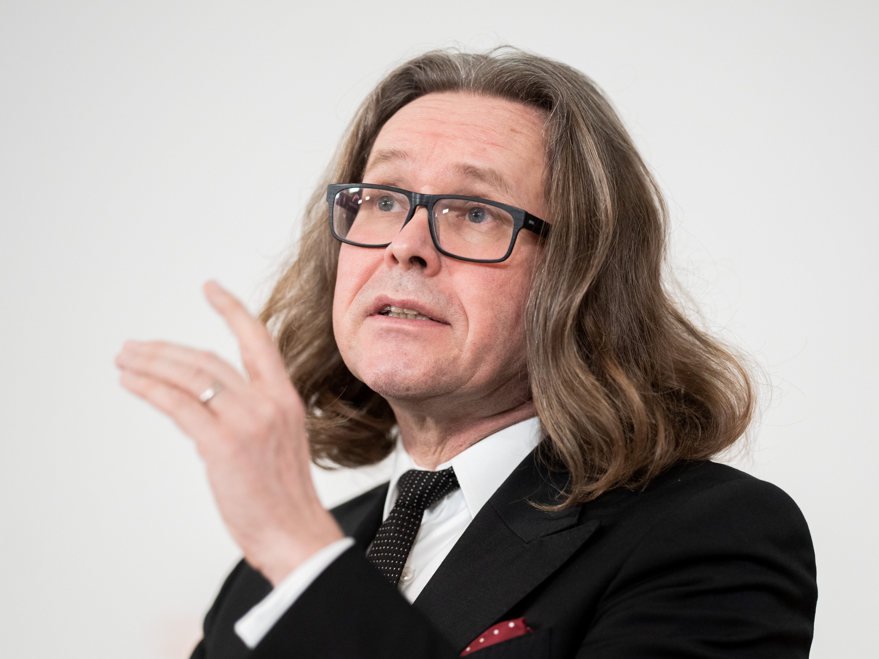 Kritik an Corona-Prämie nur für Schuldirektoren.