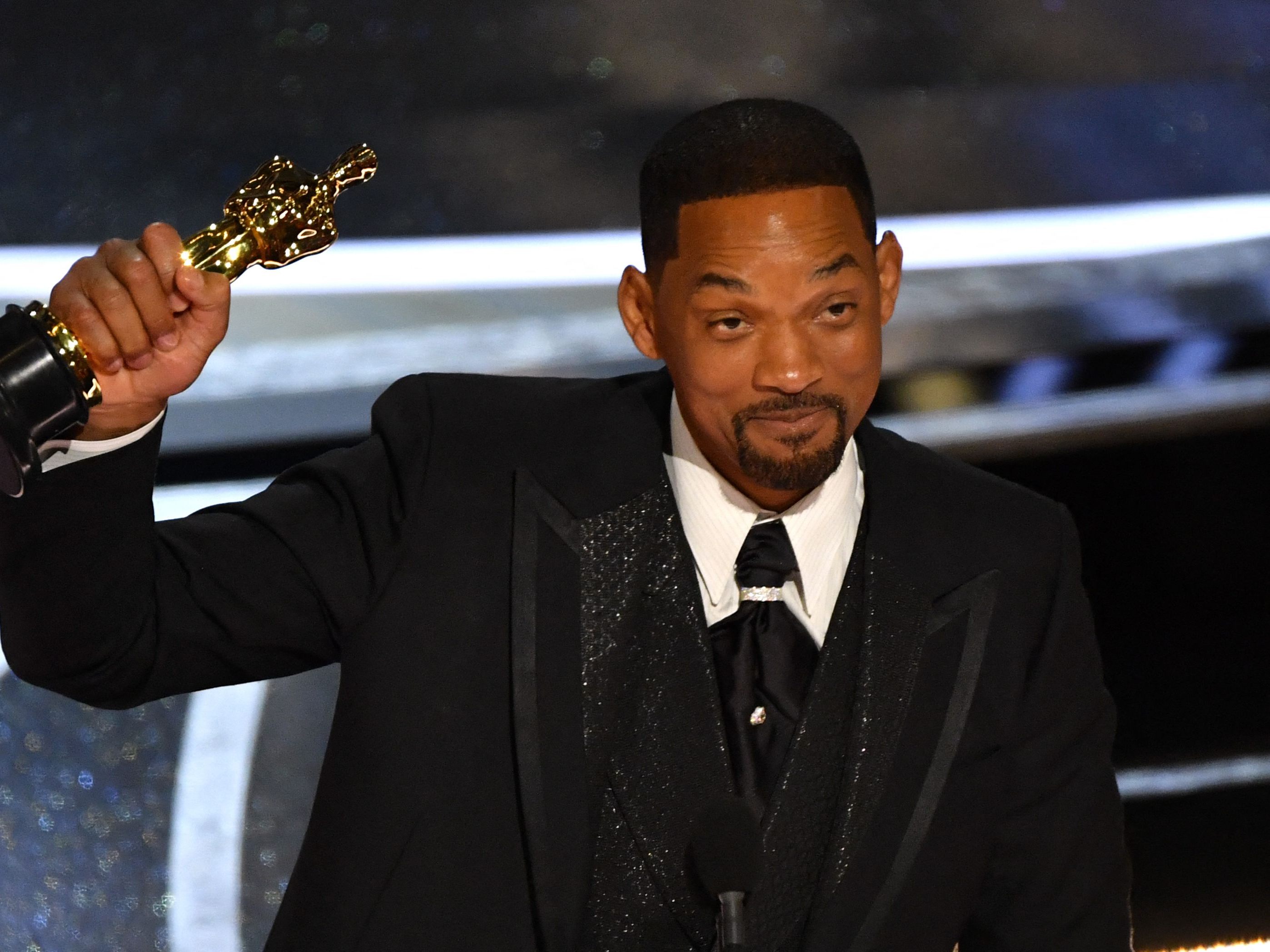 Für die nächsten zehn Jahre ist Will Smith bei der Oscar-Gala ausgeschlossen. Für die nächsten zehn Jahre ist Will Smith bei der Oscar-Gala ausgeschlossen.