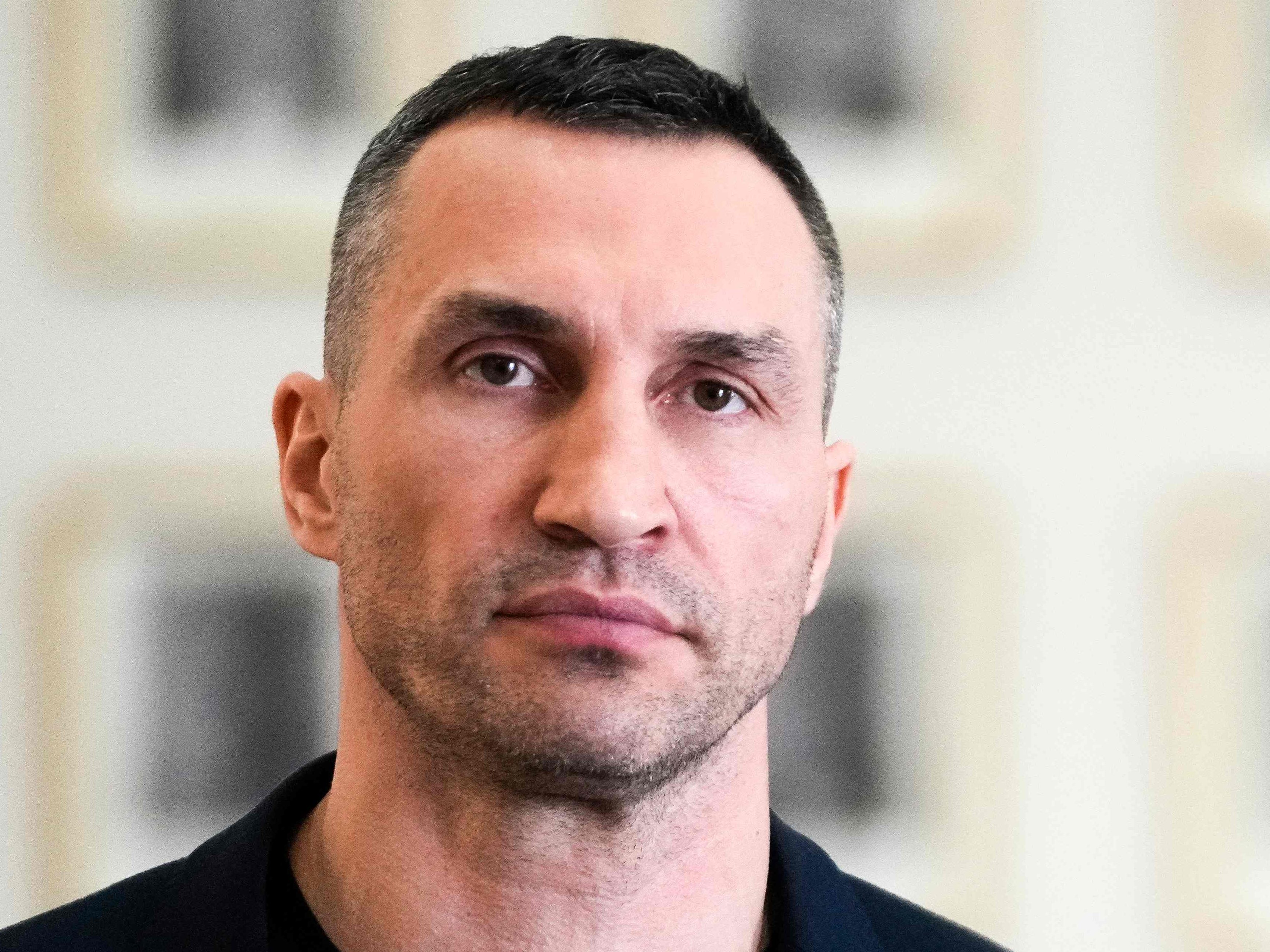 Wladimir Klitschko denkt über eine Rückkehr in den Box-Ring nach. Wladimir Klitschko denkt über eine Rückkehr in den Box-Ring nach.