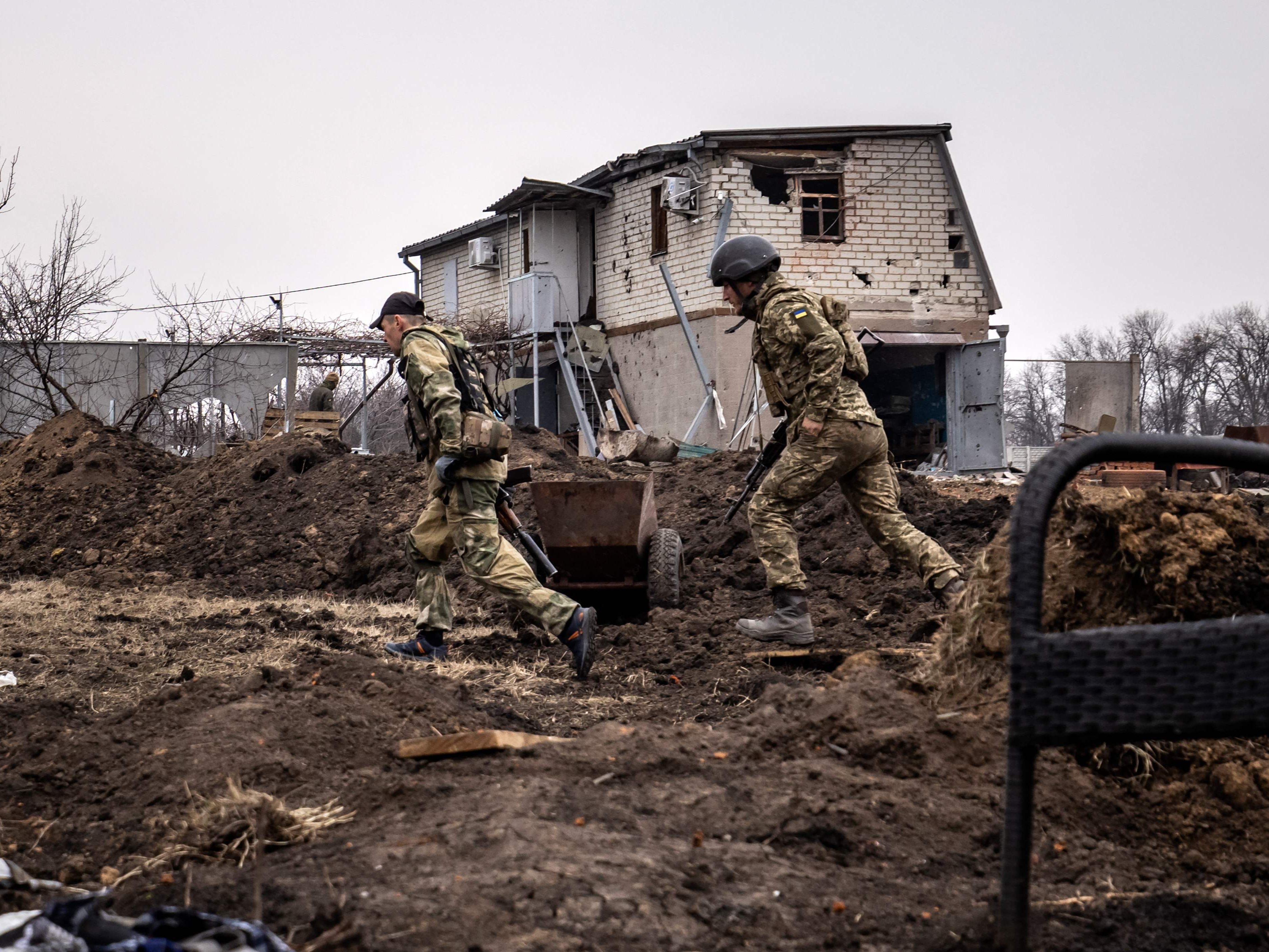 Aber Situation im Süden und im Donbass laut Selenskyi "äußerst schwierig" Aber Situation im Süden und im Donbass laut Selenskyi "äußerst schwierig"