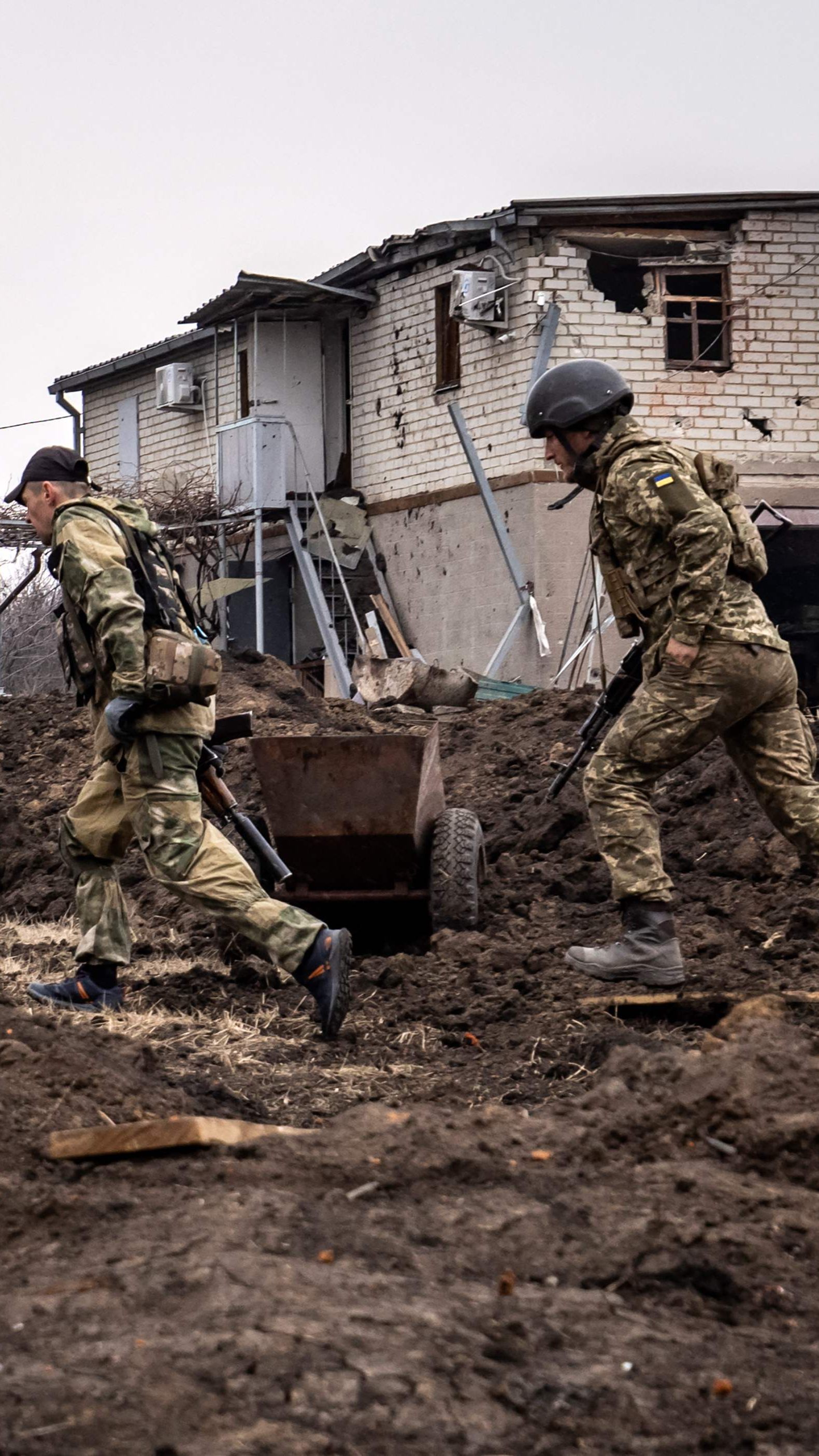 Aber Situation im Süden und im Donbass laut Selenskyi "äußerst schwierig"
