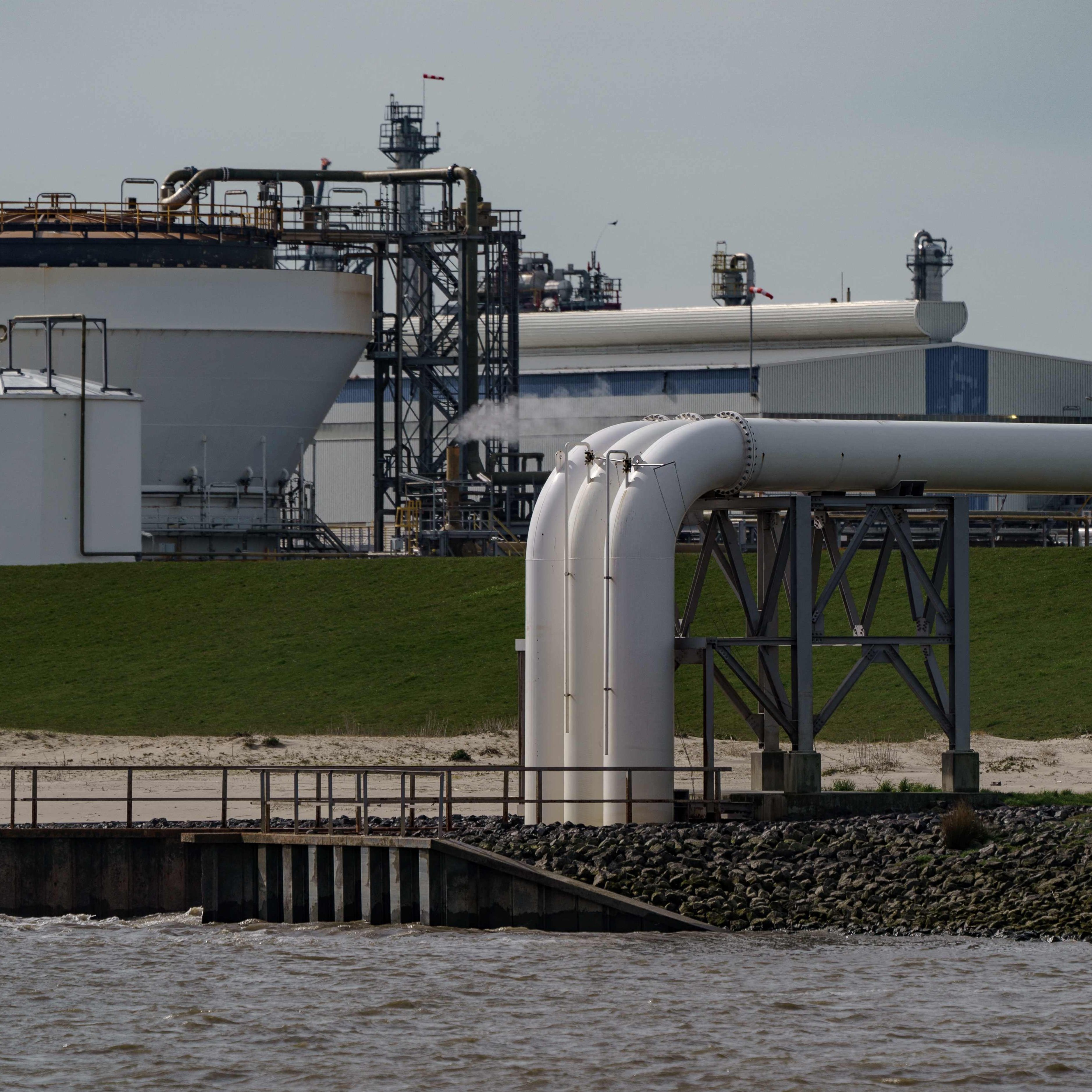 2020 befanden sich die USA und Russland weltweit an der Spitze der Öl-Förderländer.