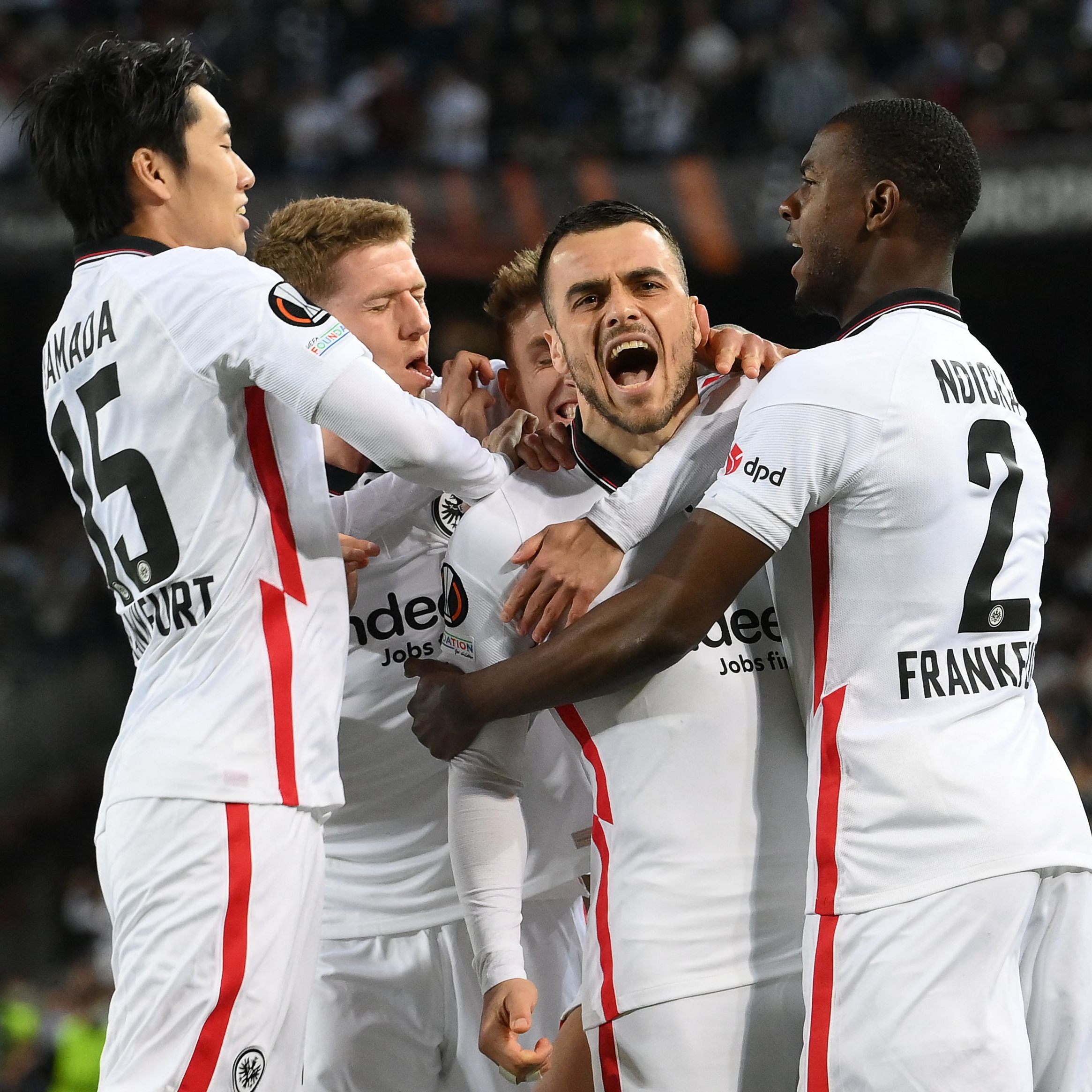 Filip Kostic und Co. feierten einen hochverdienten Sieg in Barcelona.