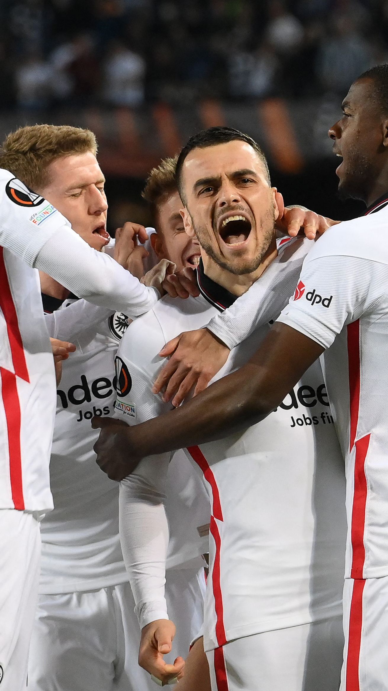 Filip Kostic und Co. feierten einen hochverdienten Sieg in Barcelona.