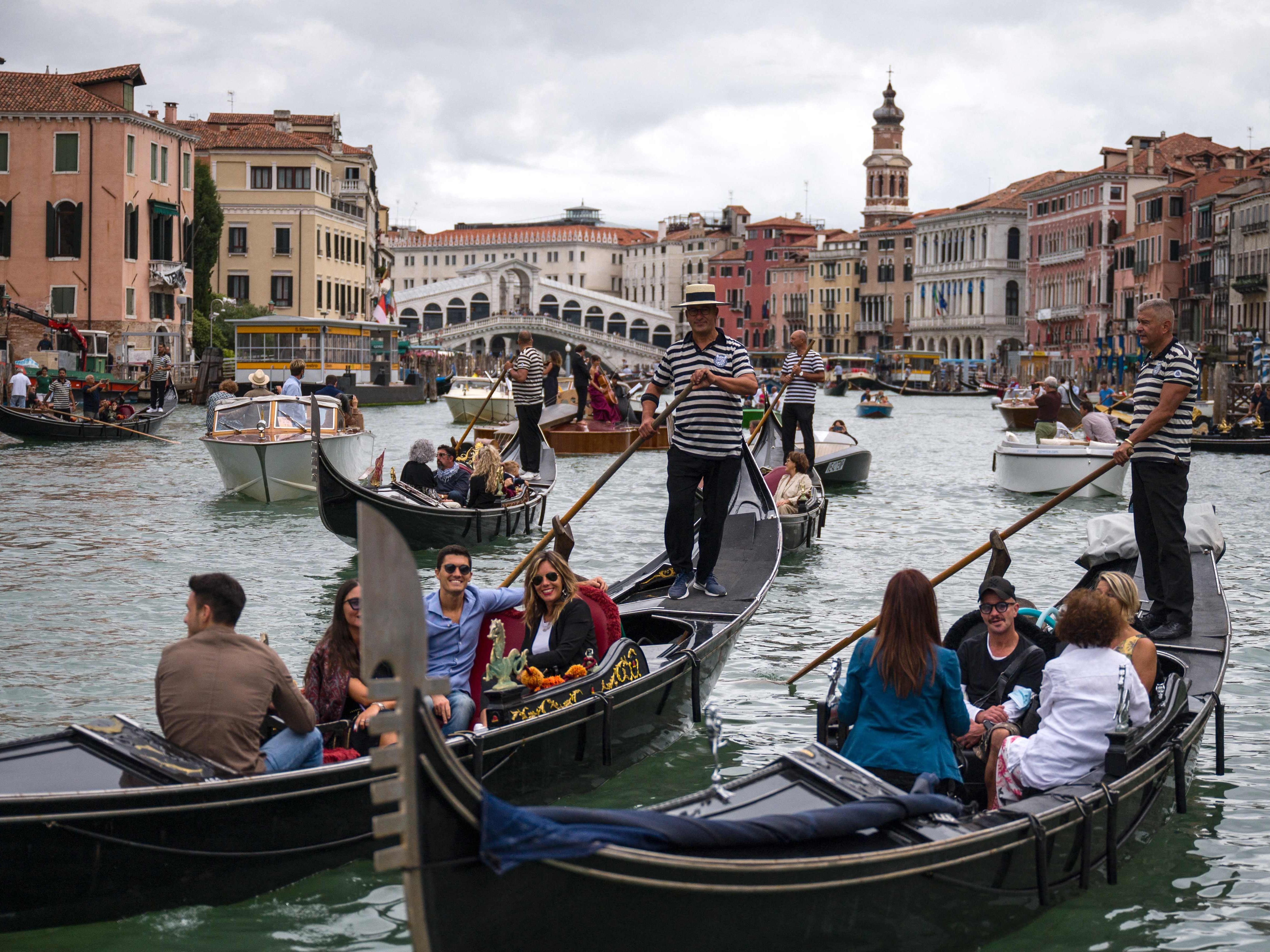 Für den Besuch von Venedig sollen Touristen eine Online-Reservierung vornehmen. Für den Besuch von Venedig sollen Touristen eine Online-Reservierung vornehmen.