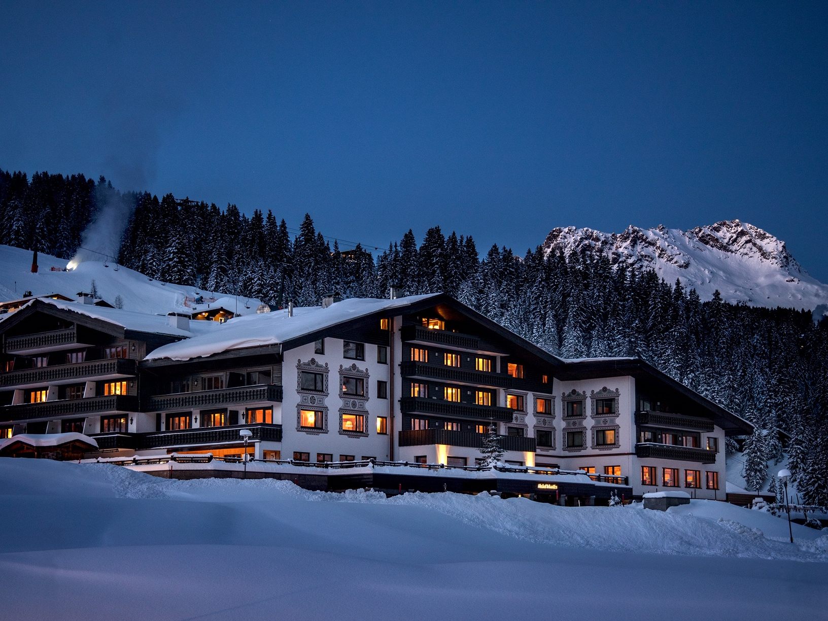 Das Hotel Almhof Schneider in Vorarlberg gilt mit 100 Falstaff-Punkten als bestes Hotel Österreichs Das Hotel Almhof Schneider in Vorarlberg gilt mit 100 Falstaff-Punkten als bestes Hotel Österreichs