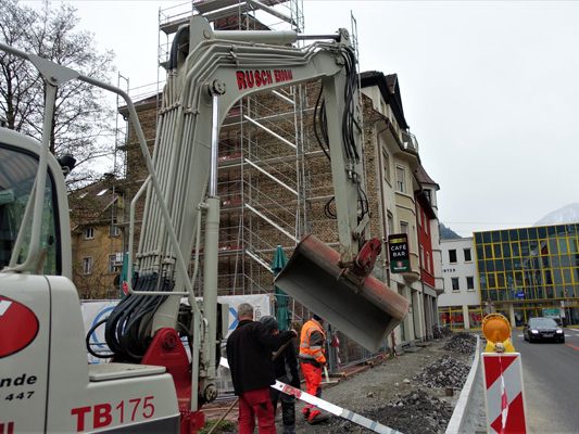 Ein gemeinsamer Geh- und Radweg entsteht in der Bahnhofsstraße Ein gemeinsamer Geh- und Radweg entsteht in der Bahnhofsstraße