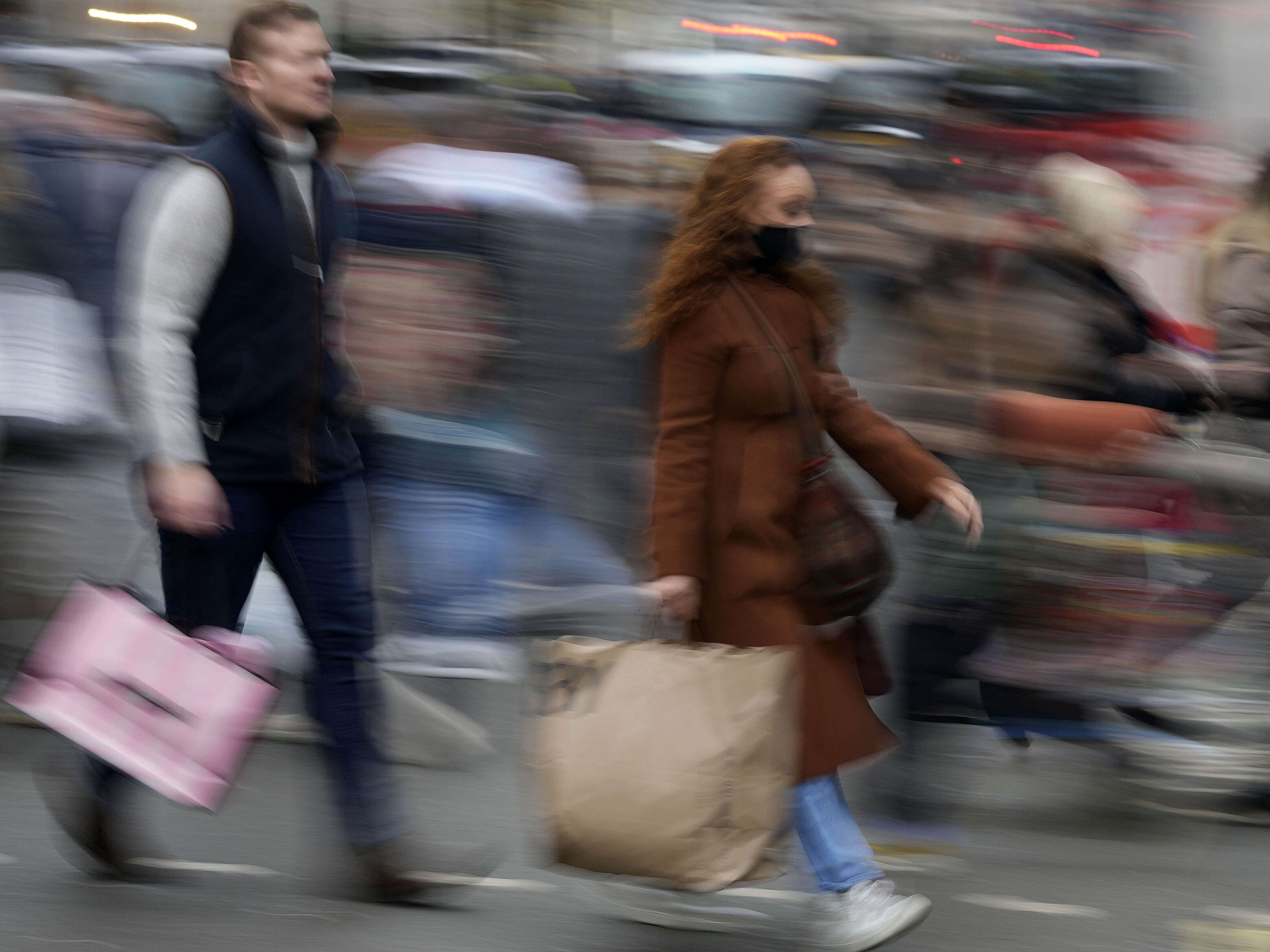 Konsumenten würden große Anschaffungen momentan verschieben.