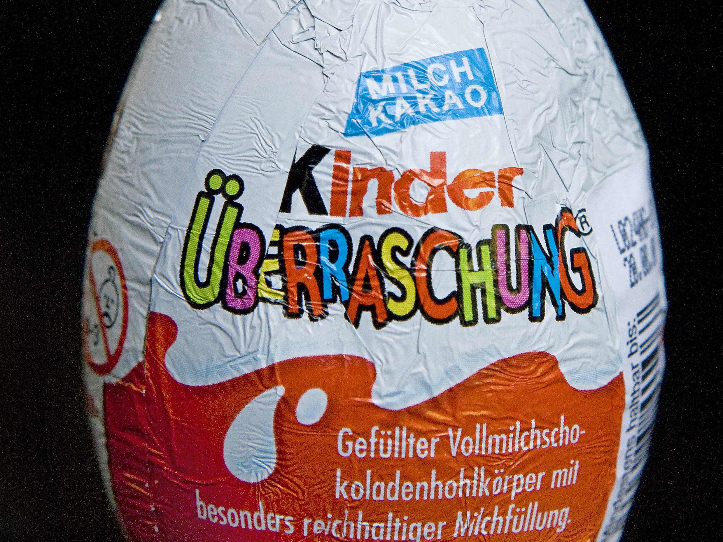Wegen einer möglichen Verbindung zu einem Salmonellen-Ausbruch ruft Ferrero einige Kinder-Schoko-Produkte zurück.