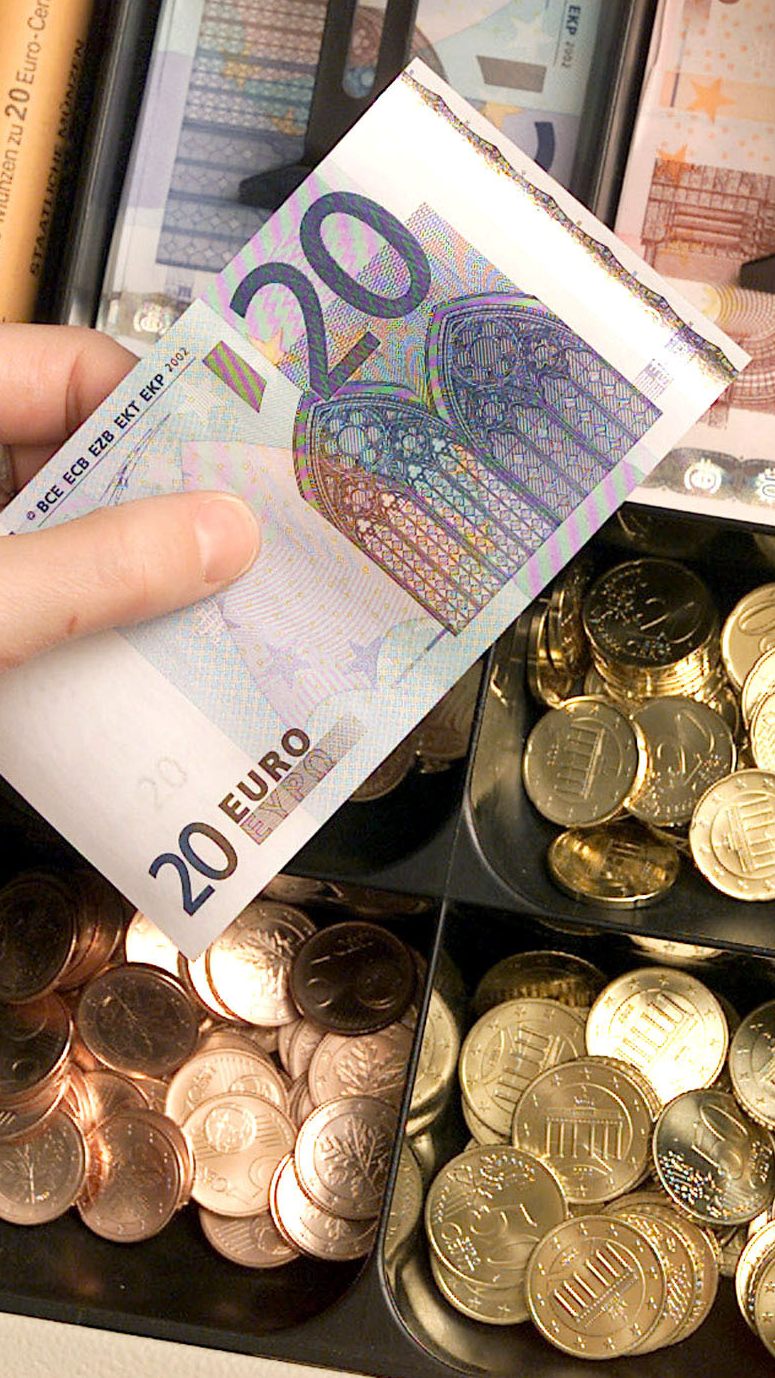 Der Corona-Ausfallbonus kann ab Sonntag, 10. April, beantragt werden.