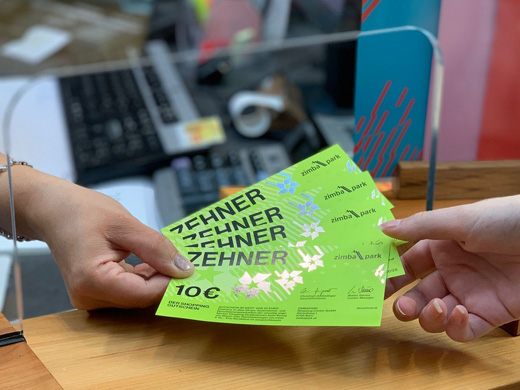Auch dieses Jahr ein beliebtes Oster-Geschenk: ZEHNER Shopping-Gutscheine Auch dieses Jahr ein beliebtes Oster-Geschenk: ZEHNER Shopping-Gutscheine