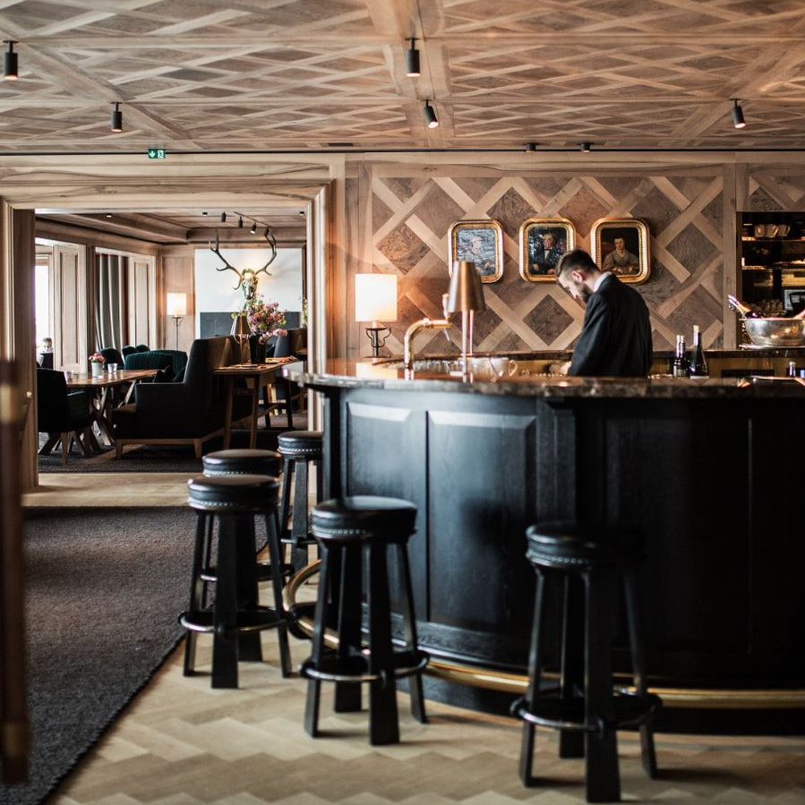 Der neue Falstaff Hotel Guide präsentiert die 1.400 besten Hotels in Österreich und weltweit.