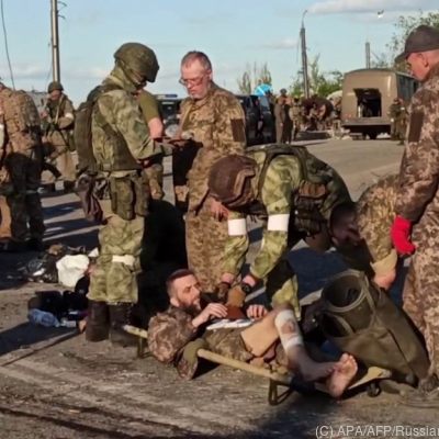 Zahlreiche ukrainische Soldaten ergaben sich