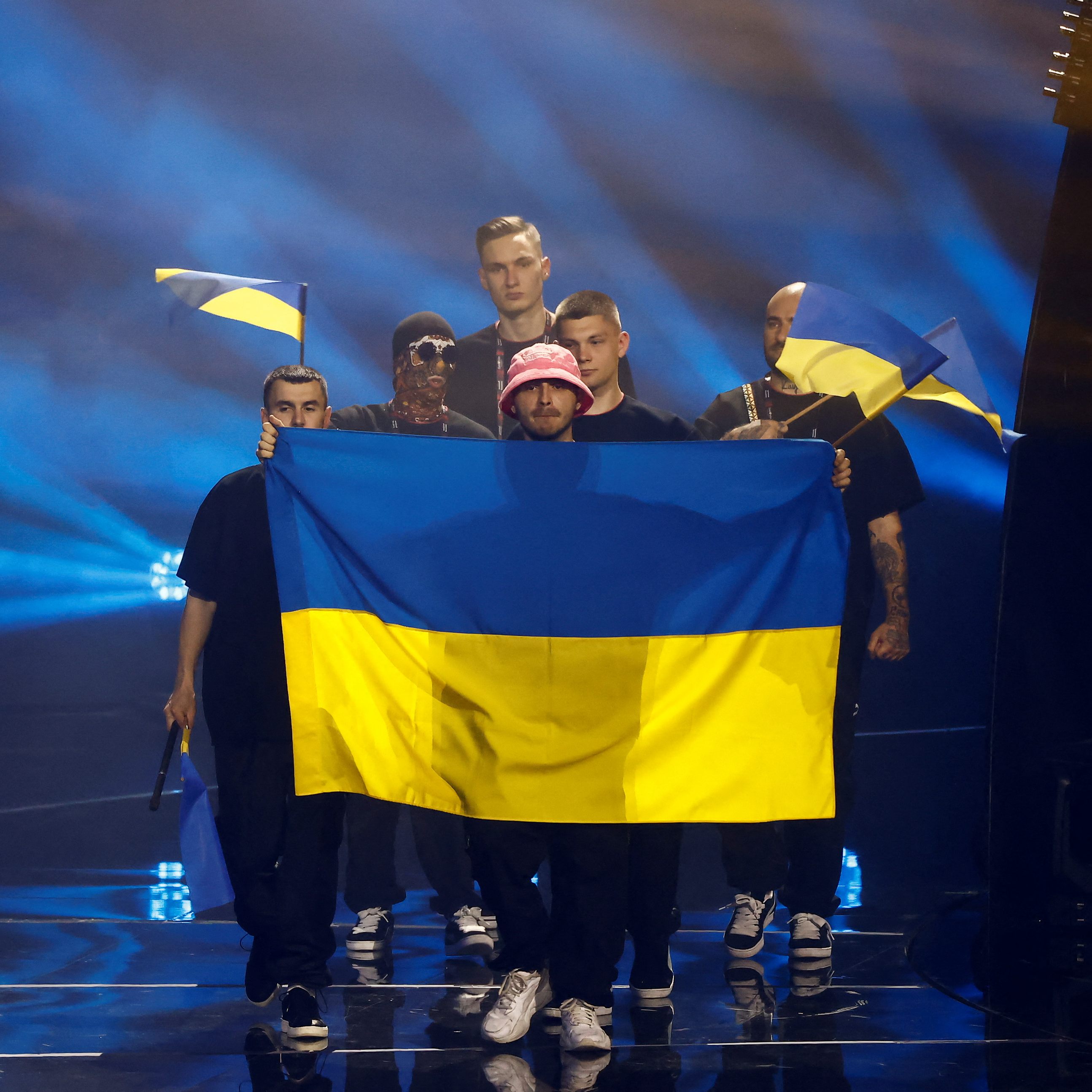Beim 66. Eurovision Song Contest soll der ukrainische Beitrag des Kalush Orchestras gute Chancen auf den Sieg im Finale haben.