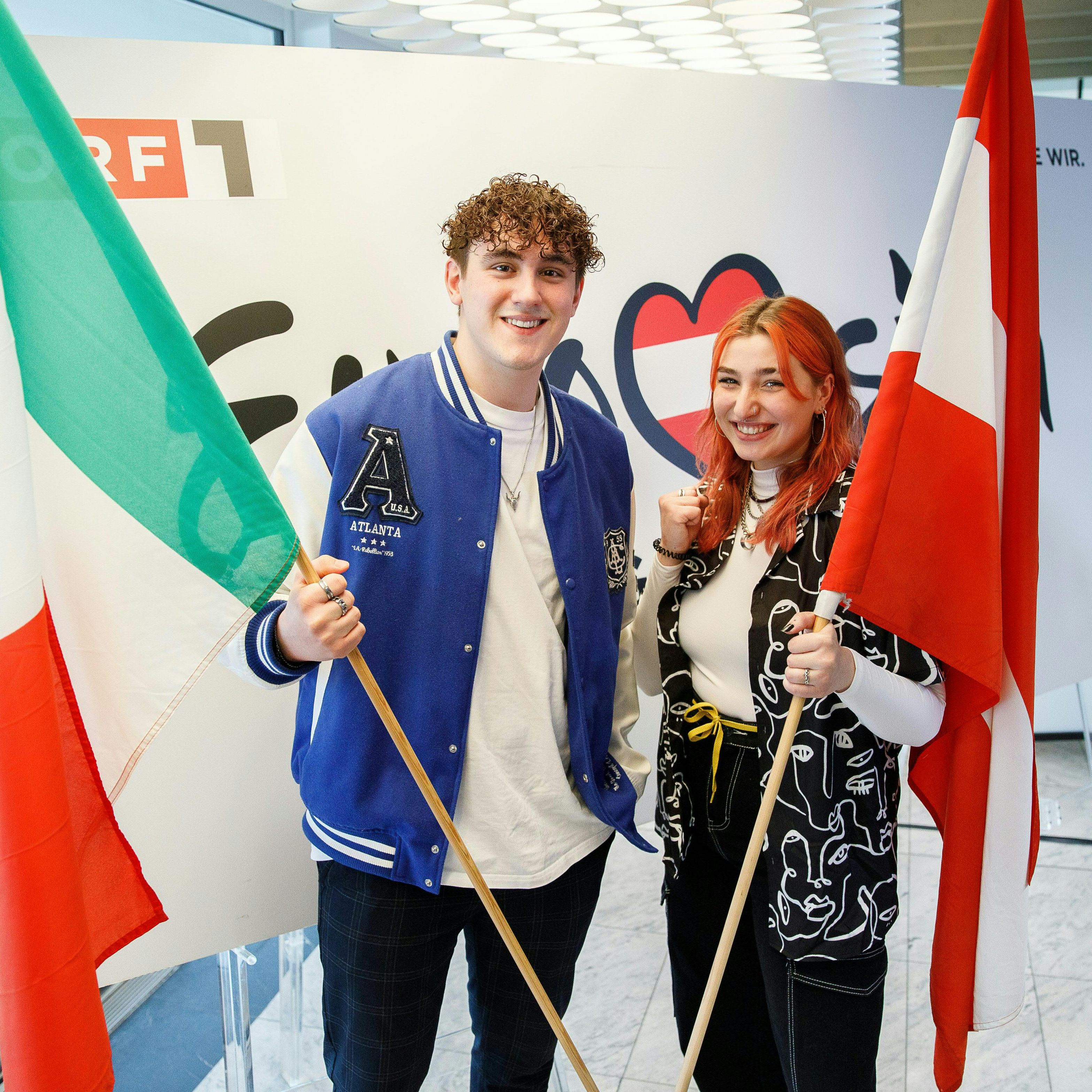 Die Musiker Lum!x und Pia Maria im Rahmen der Präsentation des Österreich-Beitrags "Halo" für den Eurovision Song Contest 2022.