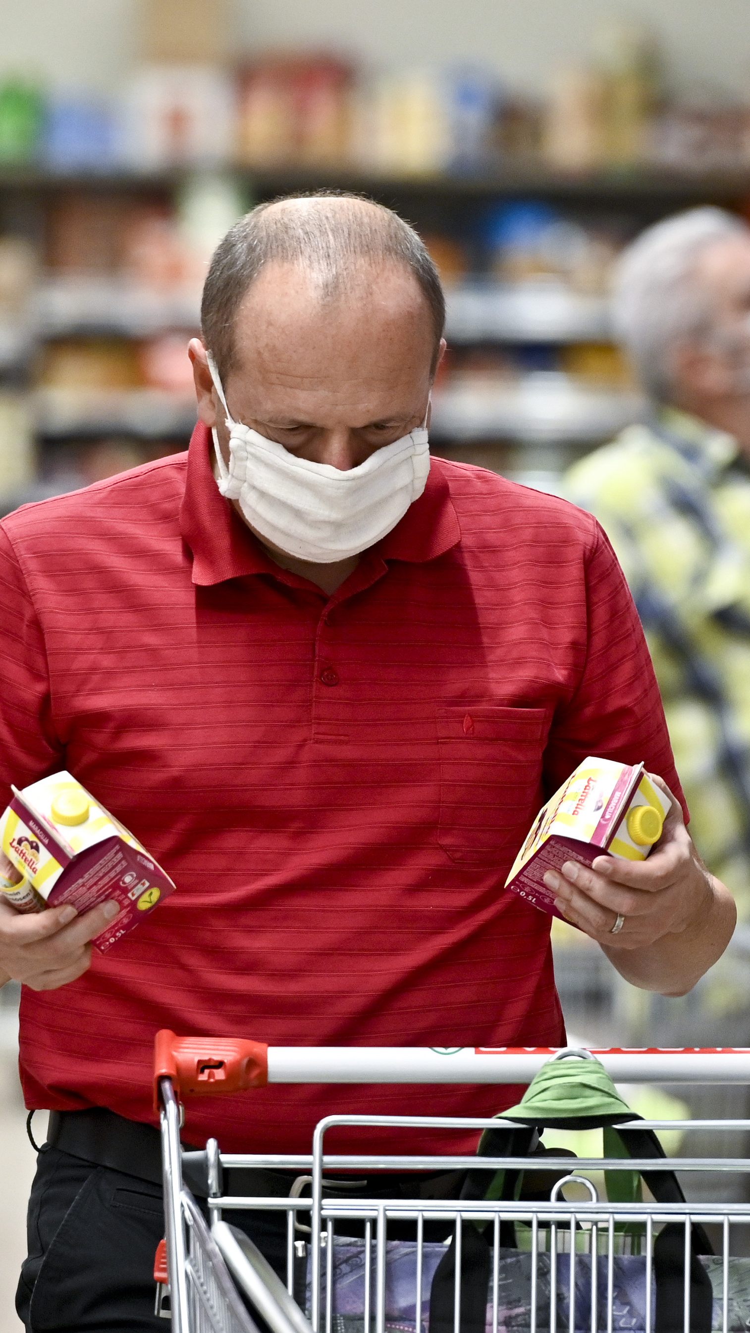 Die Menschen greifen auf Grund der Teuerrung vermehrt zu Angeboten.