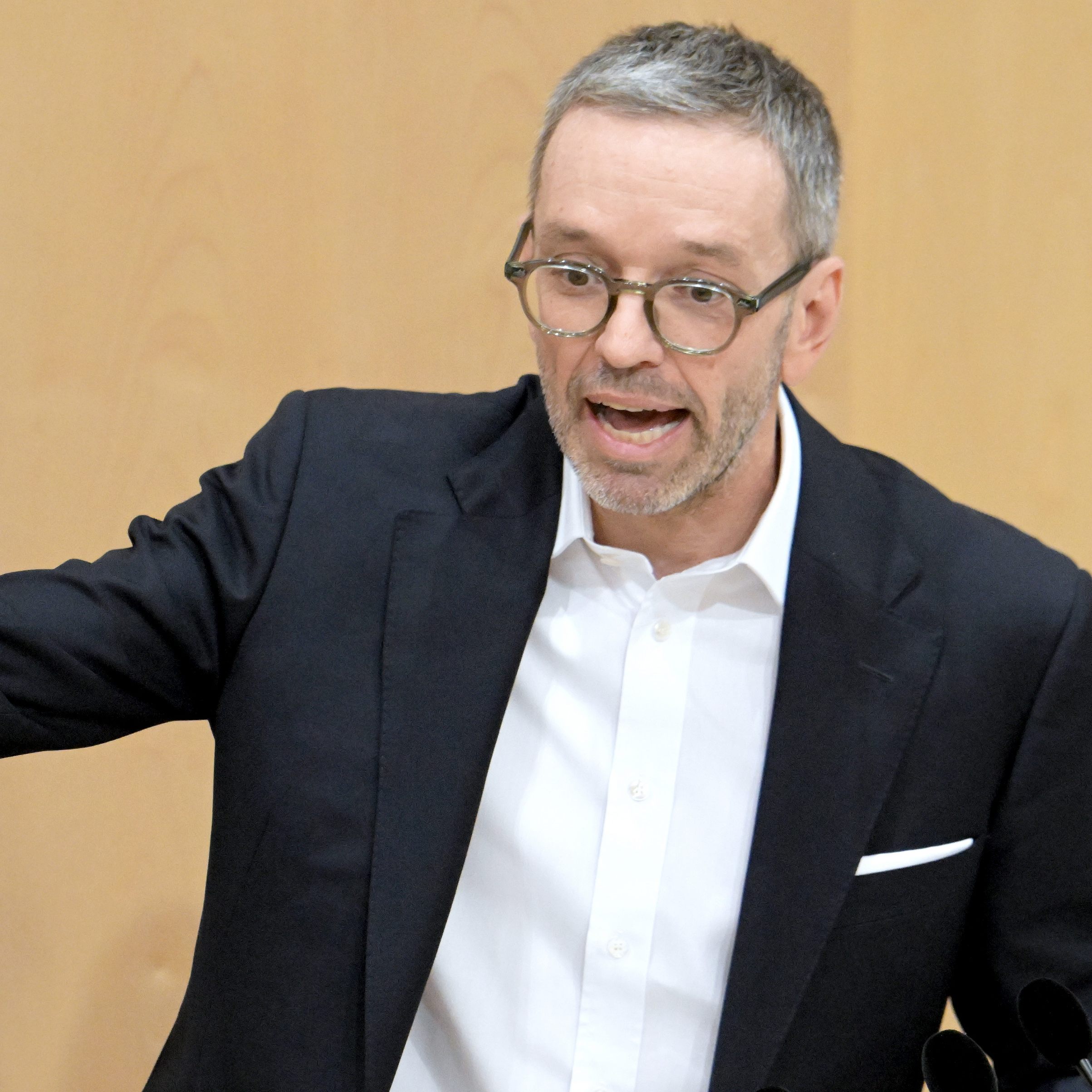 Herbert Kickl ist stinksauer.