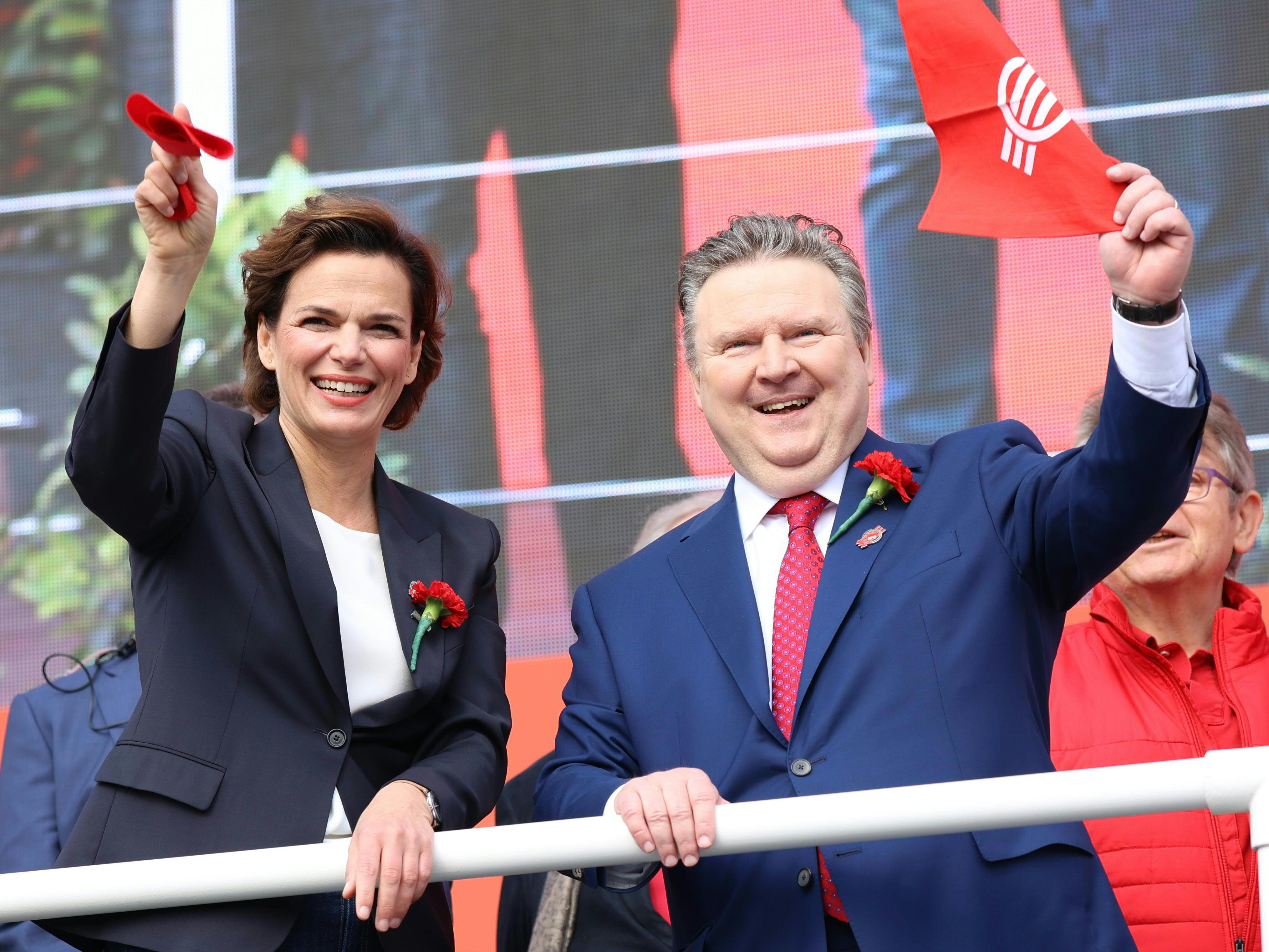 Beim Maiaufmarsch der SPÖ in Wien stellte die rote Partei den Führungsanspruch.