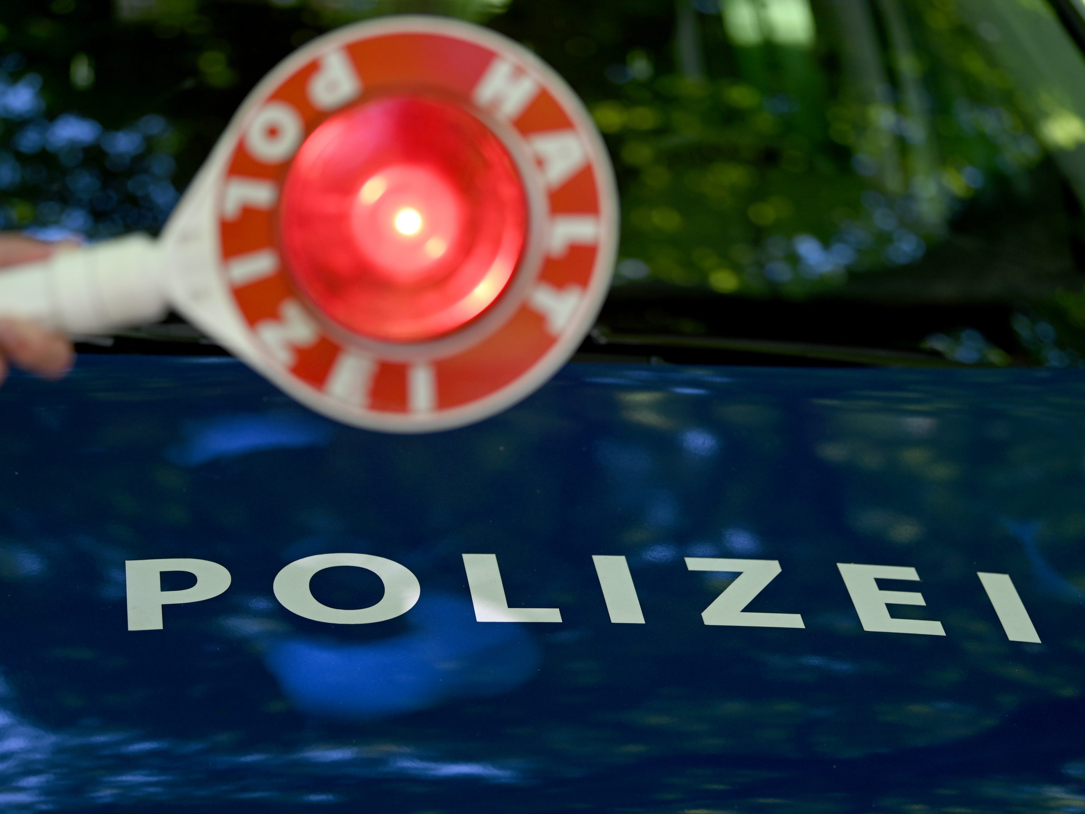 Ein 22-jähriger Mann attakierte gestern in Wien-Favoriten einen Polizisten. Ein 22-jähriger Mann attakierte gestern in Wien-Favoriten einen Polizisten.