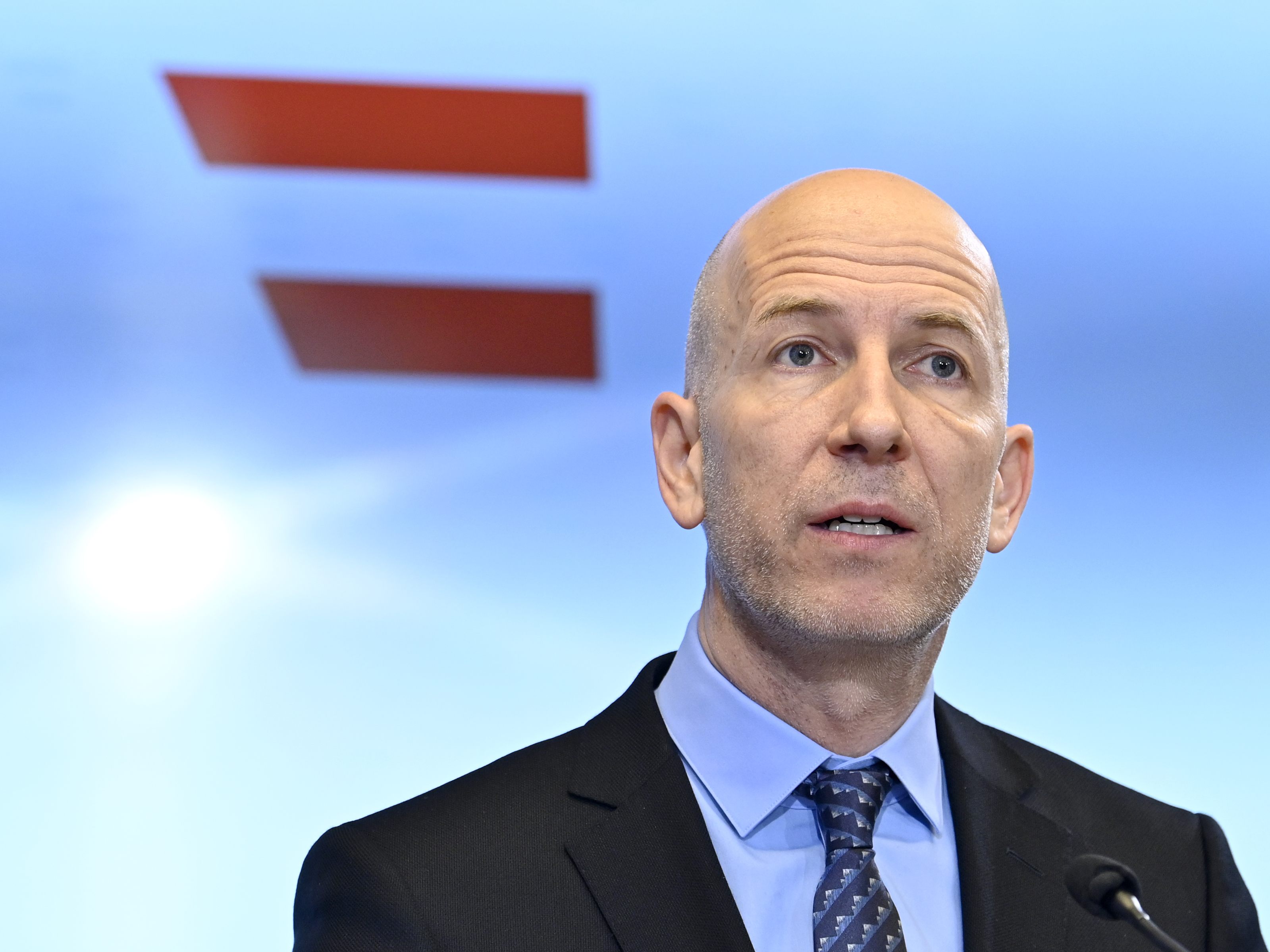 Kocher-Bericht zeigt: Staat gab mehr als neun Milliarden Euro für Corona-Kurzarbeit aus.