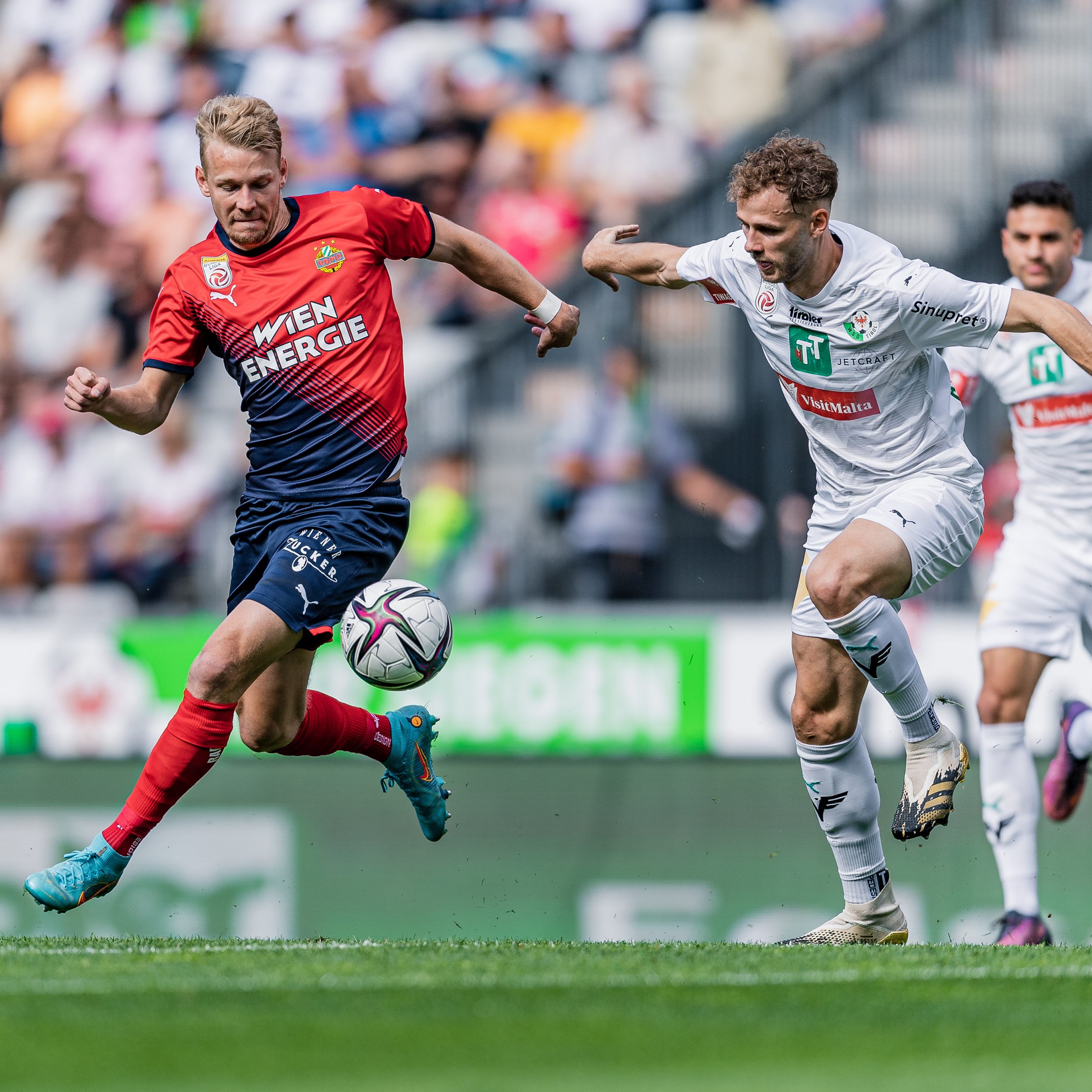 Rapid gewann das Play-off-Final-Hinspiel bei WSG Tirol mit 2:1.