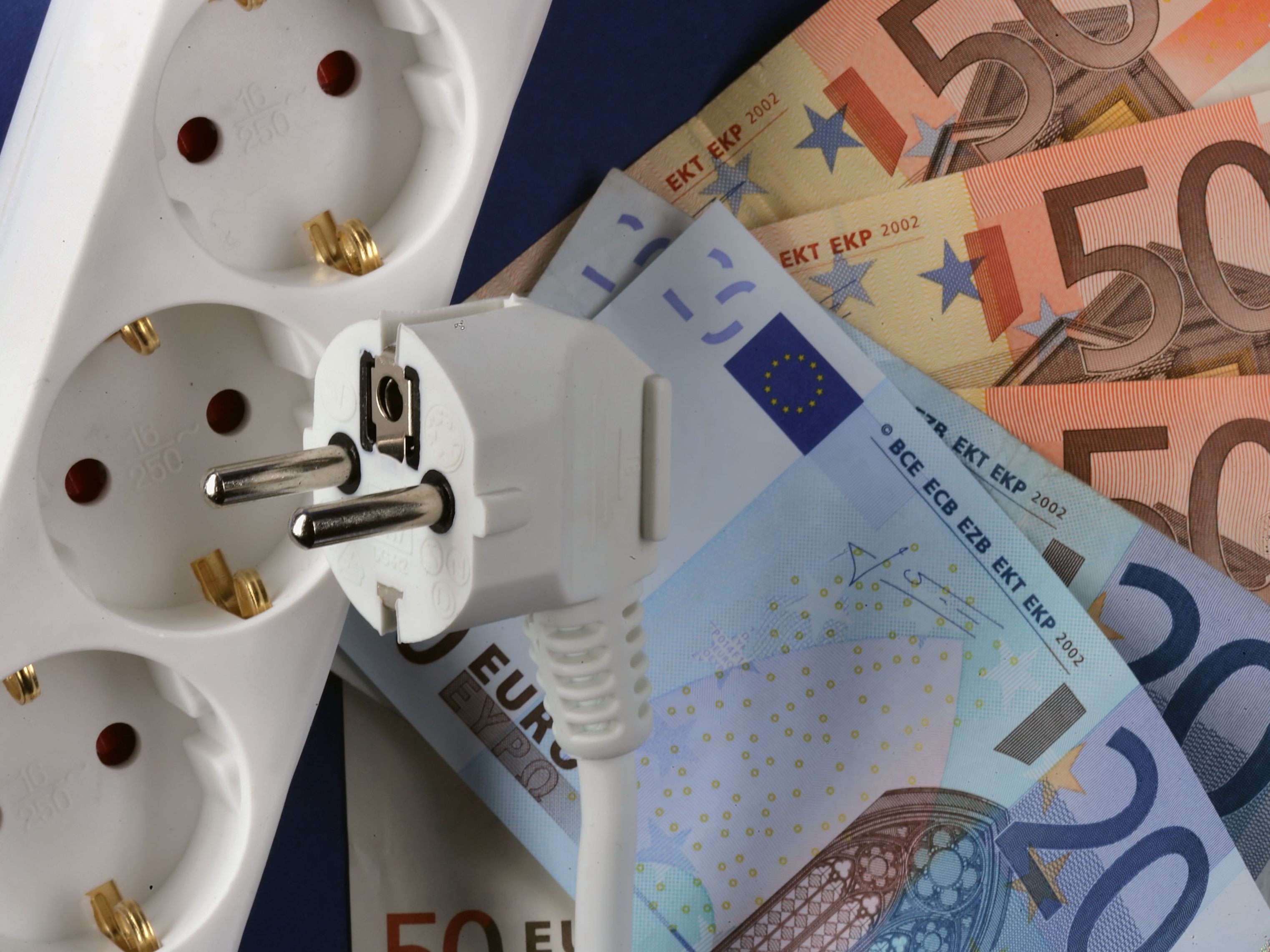 Auf Grund der hohen Strompreise soll es Kunden nun möglich sein Nachzahlungen bei Stromrechnungen auf Raten abzuleisten.