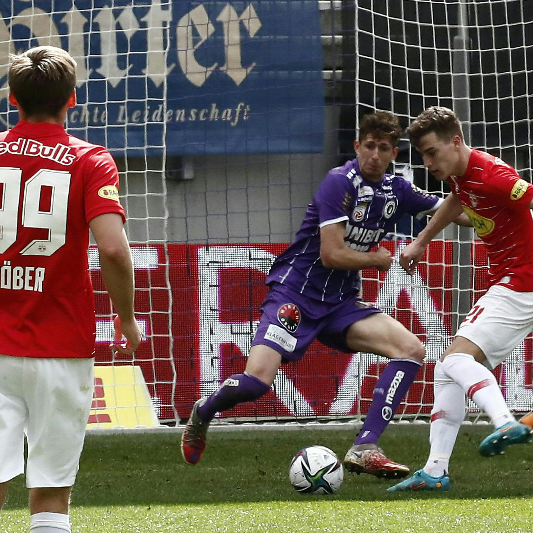 LIVE-Ticker zum Spiel RB Salzburg gegen Austria Klagenfurt ab 17 Uhr.