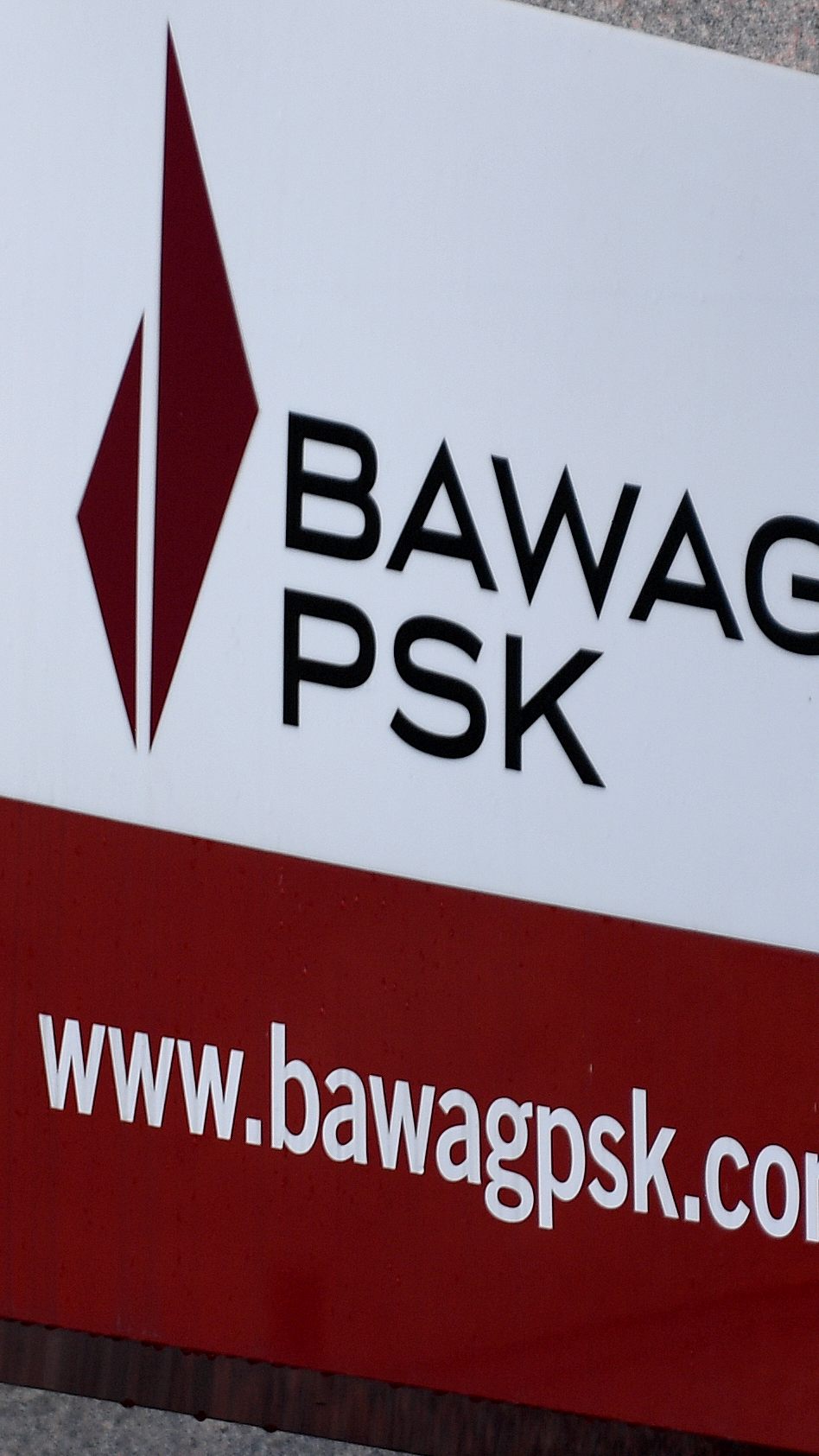 Bankkunden erhielten Schreiben, dass ihr Konto eingestellt wird - die AK erhält zahlreiche Beschwerden zur BAWAG